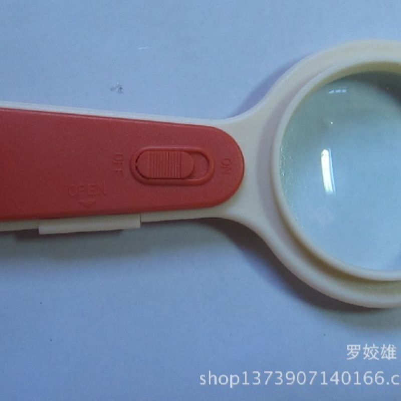 夕阳红放大镜 关爱老人 携带轻松方便 带LED灯  5倍放大镜