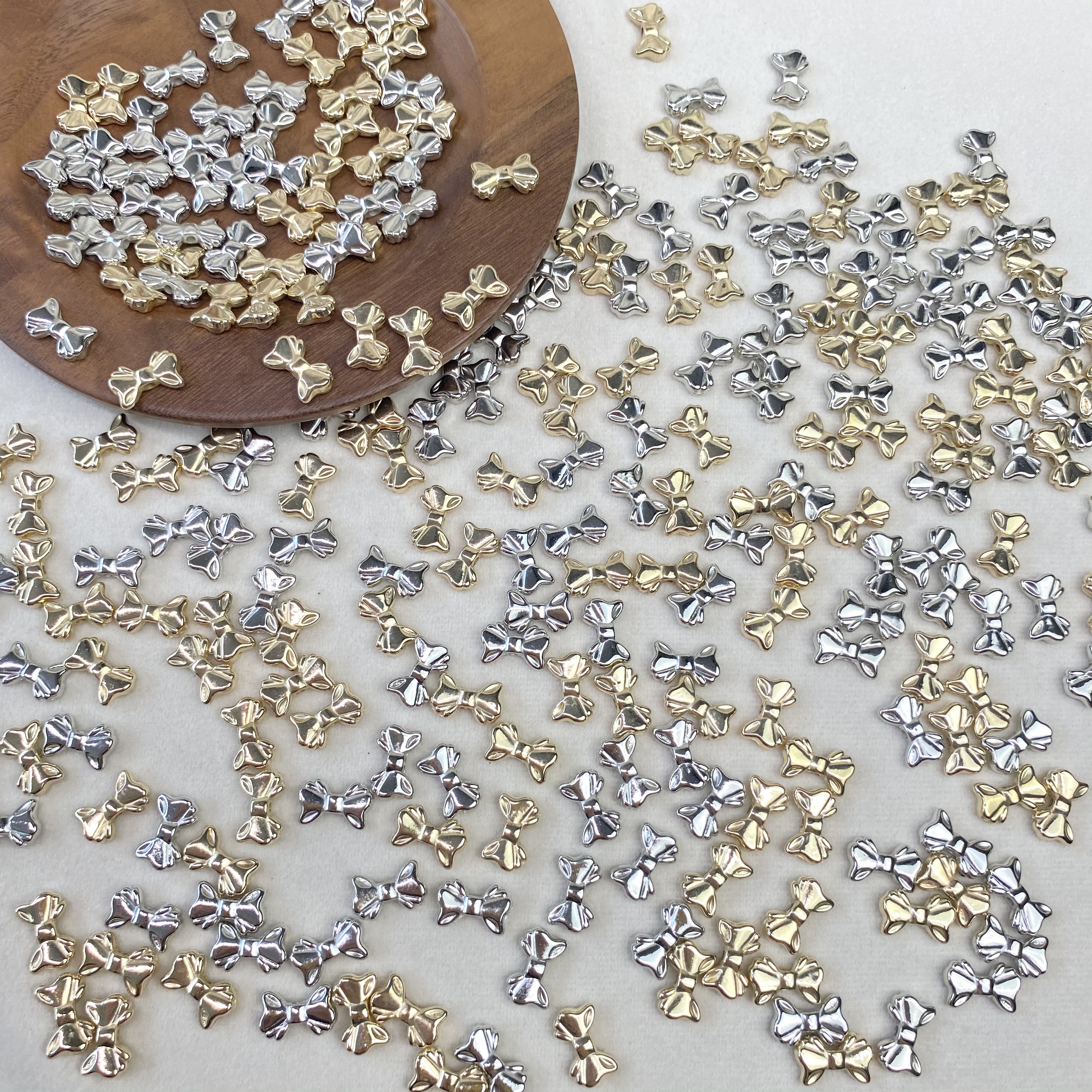 滴油/配件/饰品配件/树脂配件/沙金配件白底实物图