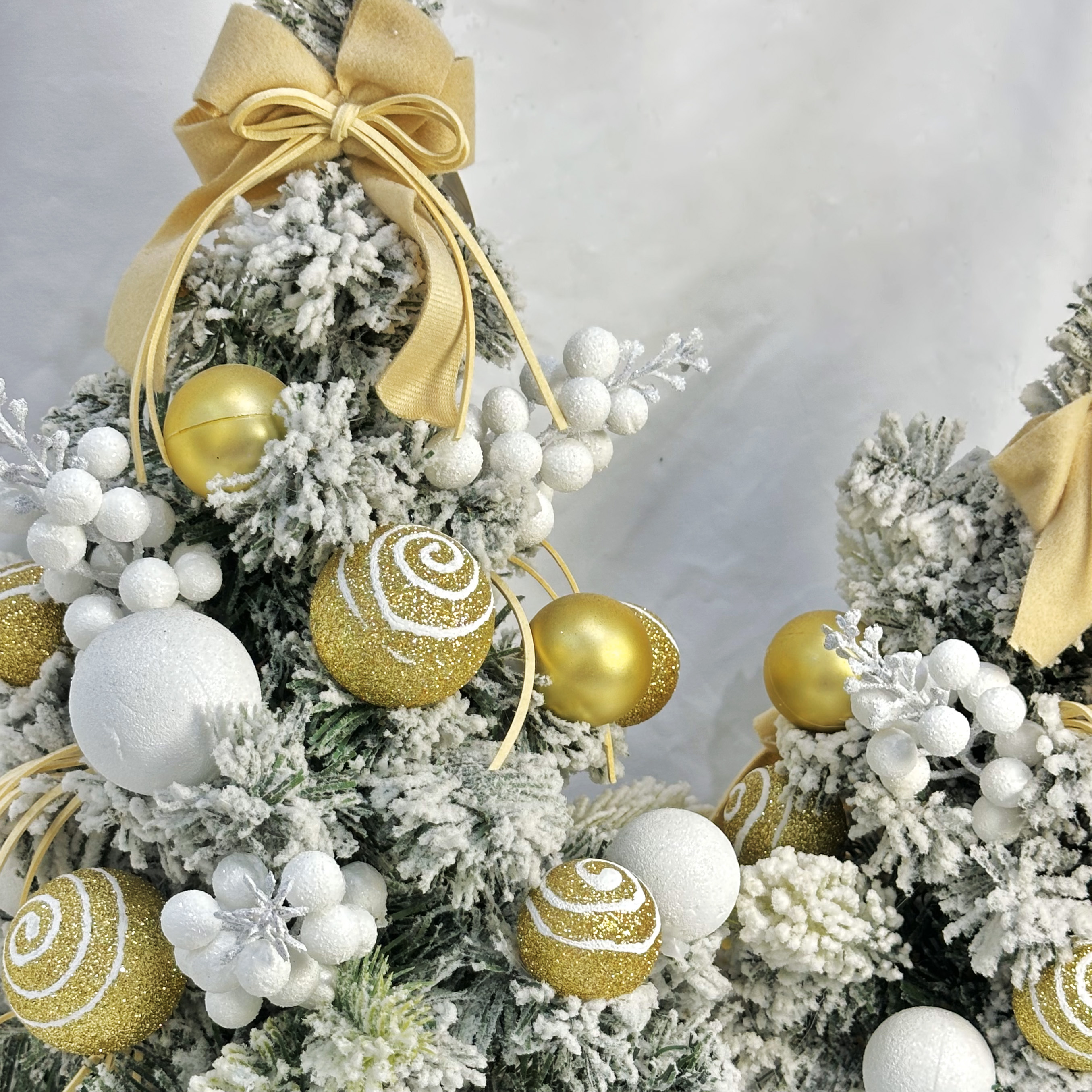 Cross-border new products: 20cm Christmas decorative fruits, festival decorations, flower arrangements, preserved flowers, simulated materials, bouquets Specification image