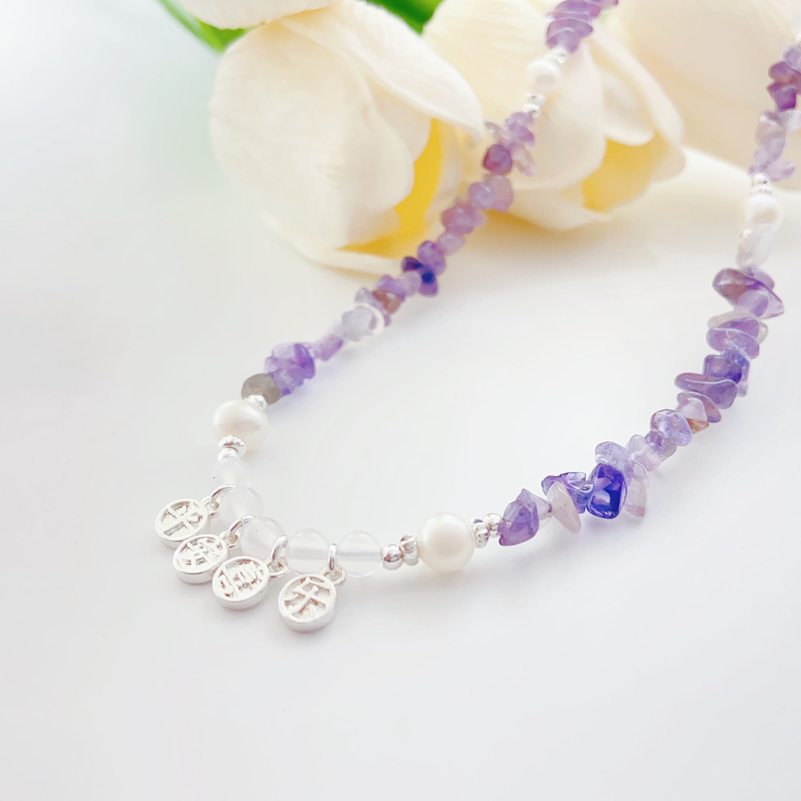 Pearl Necklace Pendant, A Light Luxury And Niche Design For Women, A Hot Girl And Internet Celebrity, A High-End Collarbone Chain, A Versatile Necklace Application Scenario