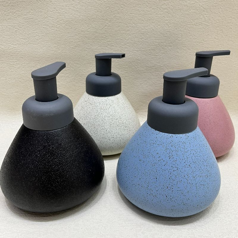 卫浴日用品陶瓷乳液瓶 卫浴套装实用卫浴套件 简约3