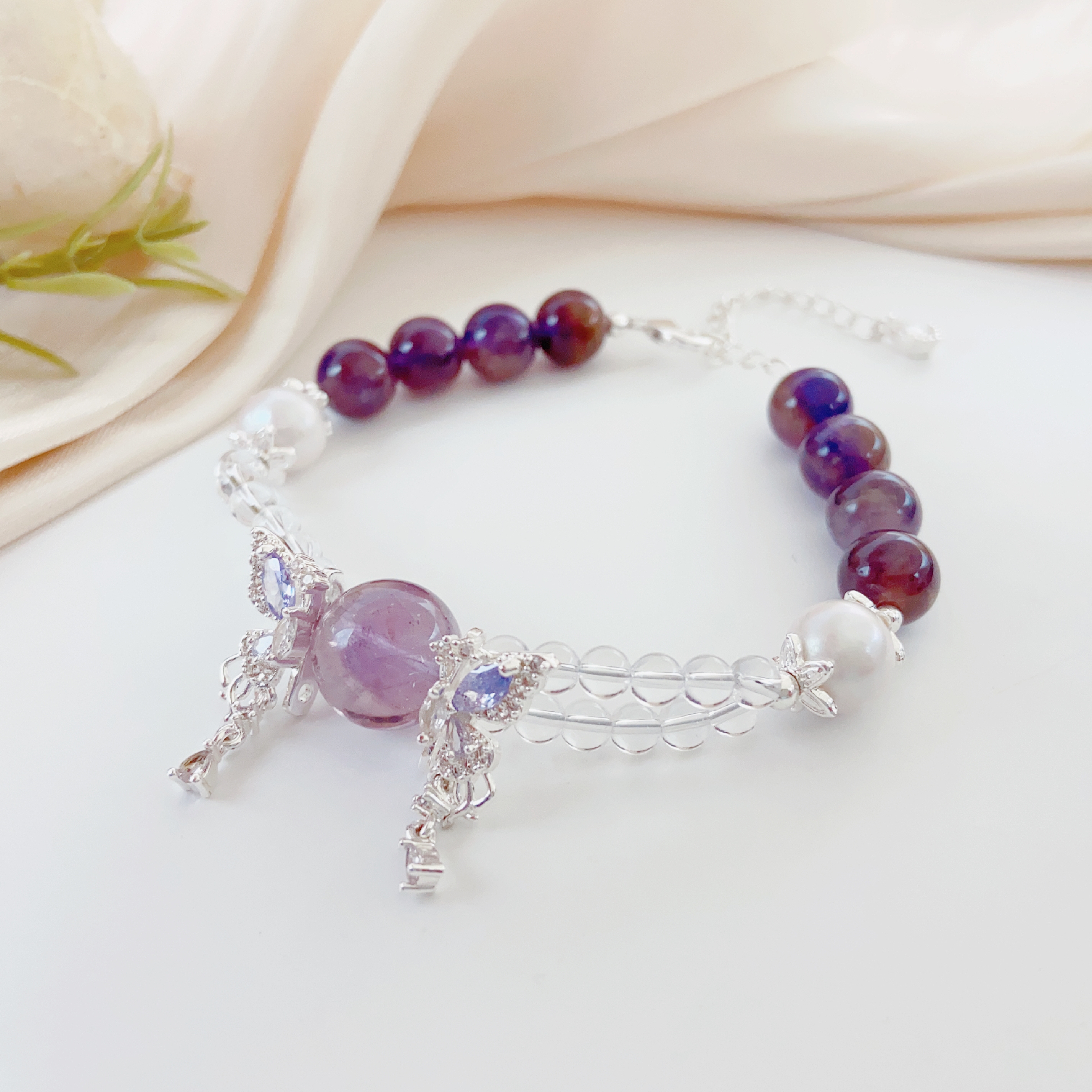 Freshwater pearl bracelet women's fashion bracelet, high-end and personalized accessory bracelet wholesale, suitable for daily wear, parties and banquets details Picture