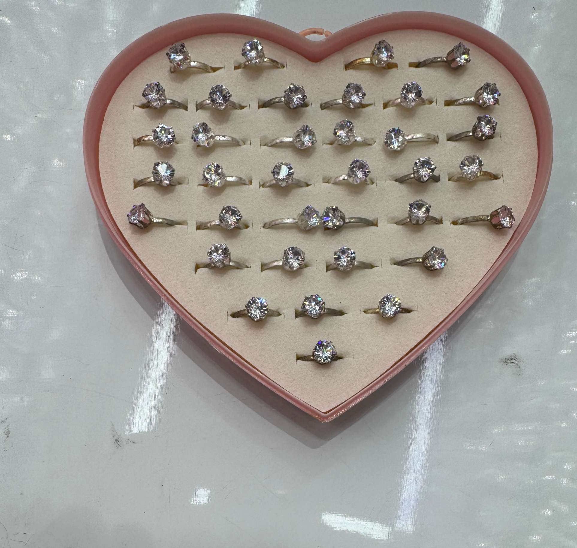 三丽鸥儿童饰品圆珠链彩宝首饰发光滴油地摊小玩具儿童项饰