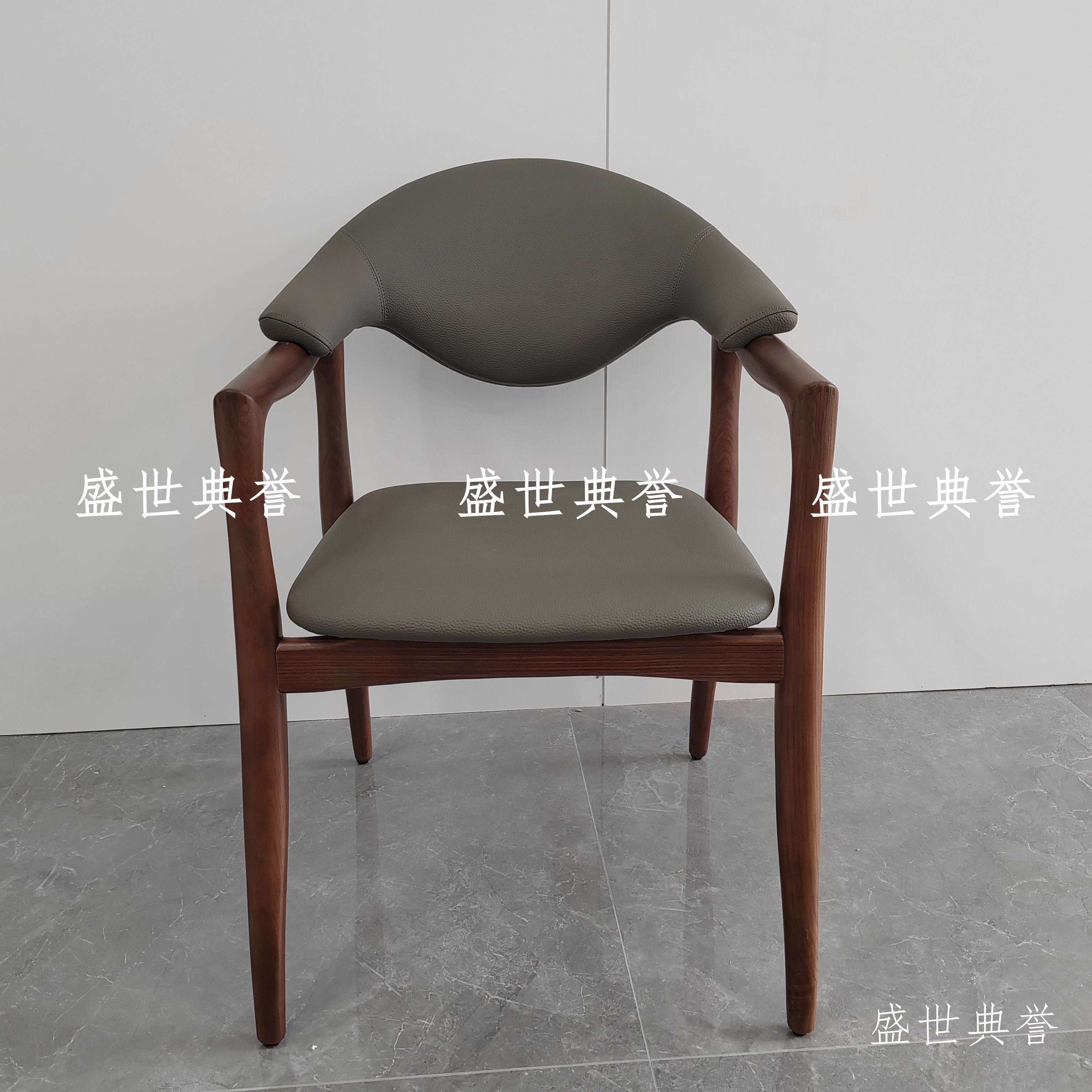 上海公司內部會所實木電動餐桌椅酒店商務宴請實木餐椅新款扶手椅