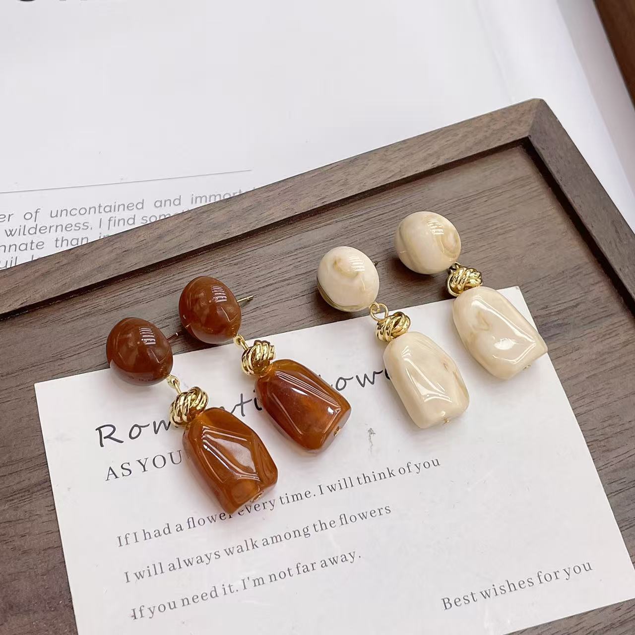 时尚树脂耳饰简约耳饰品女气质百搭耳环耳饰配饰