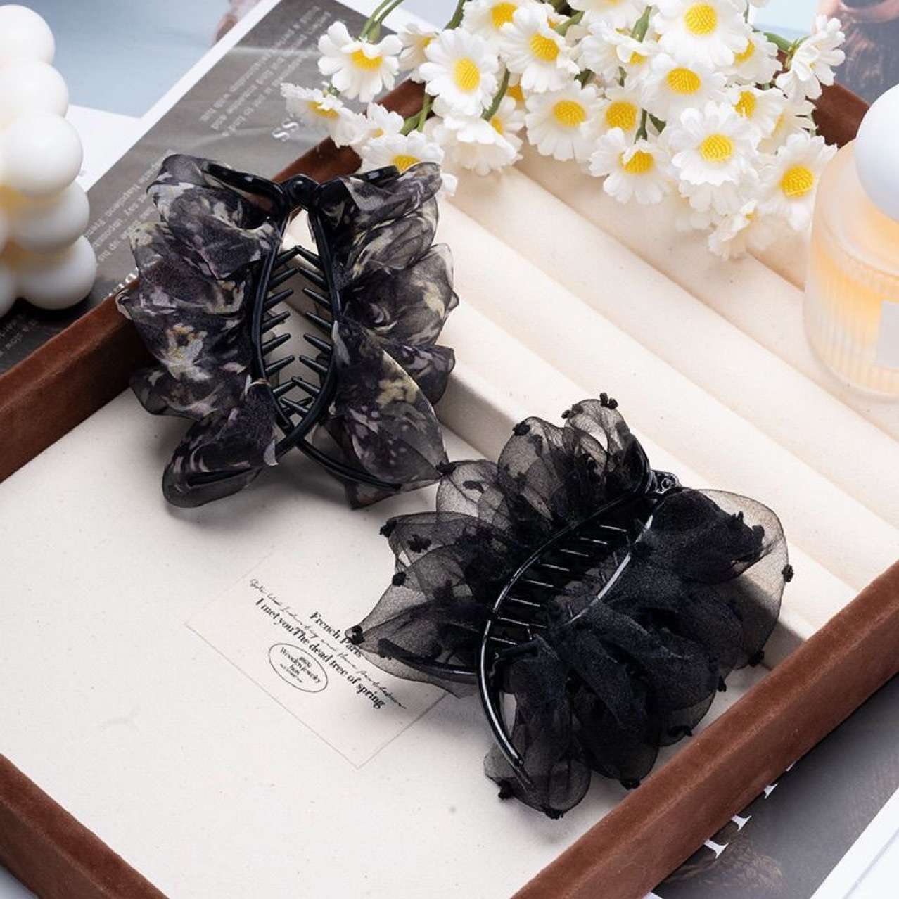 Spring 2025 new pleated and stylish, versatile mesh style, simple and elegant bun grab clip, fashionable and versatile hair clip wholesale Specification image