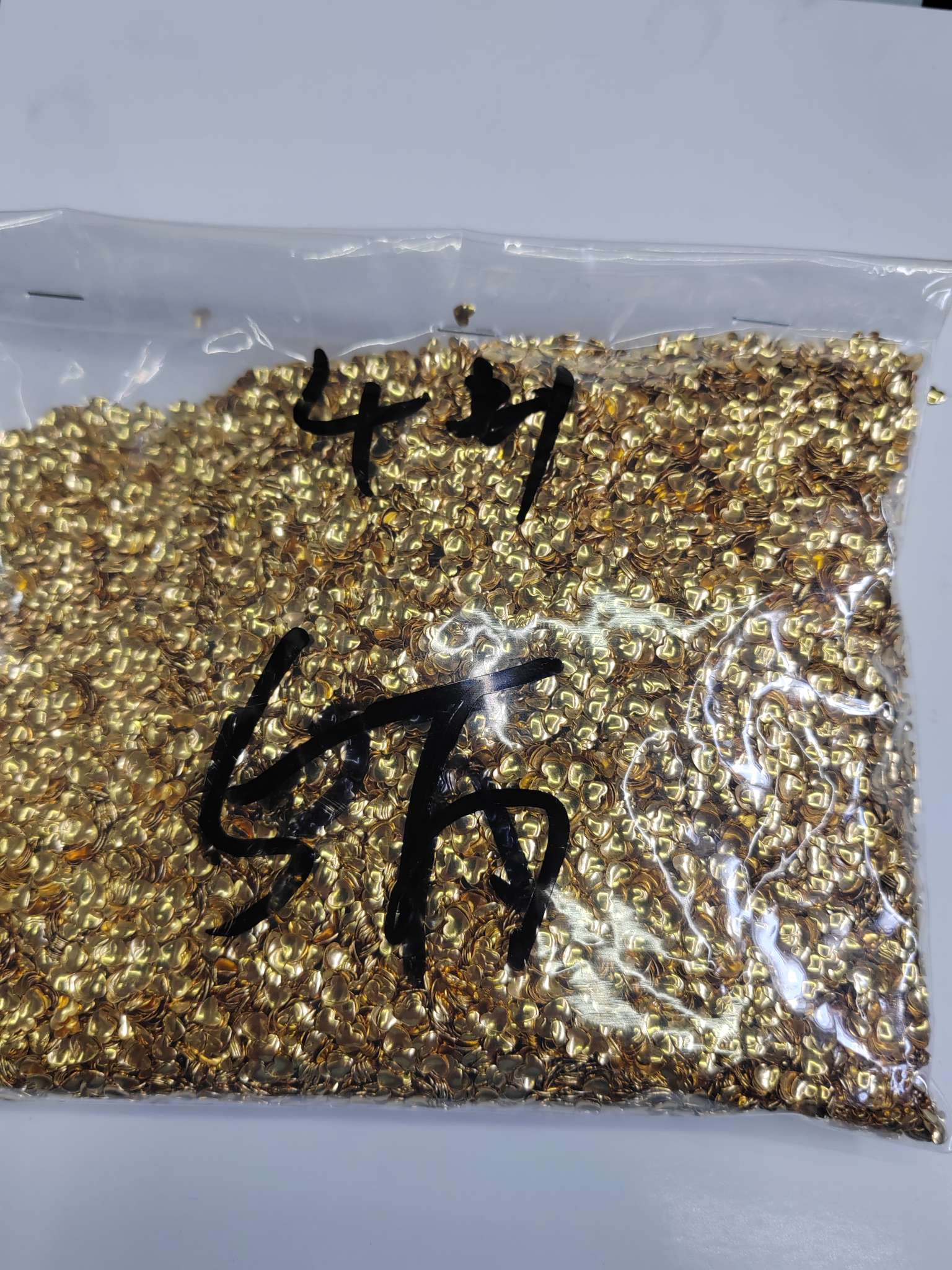 主要经营戒指手链耳环头饰手链耳环等铜配件细节图