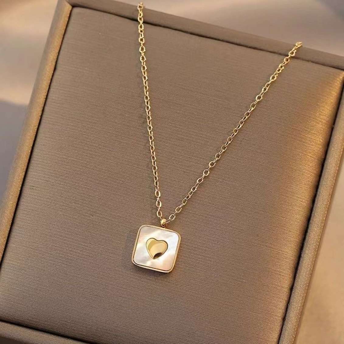 项链18k金饰品时尚百搭项链项饰配饰女款