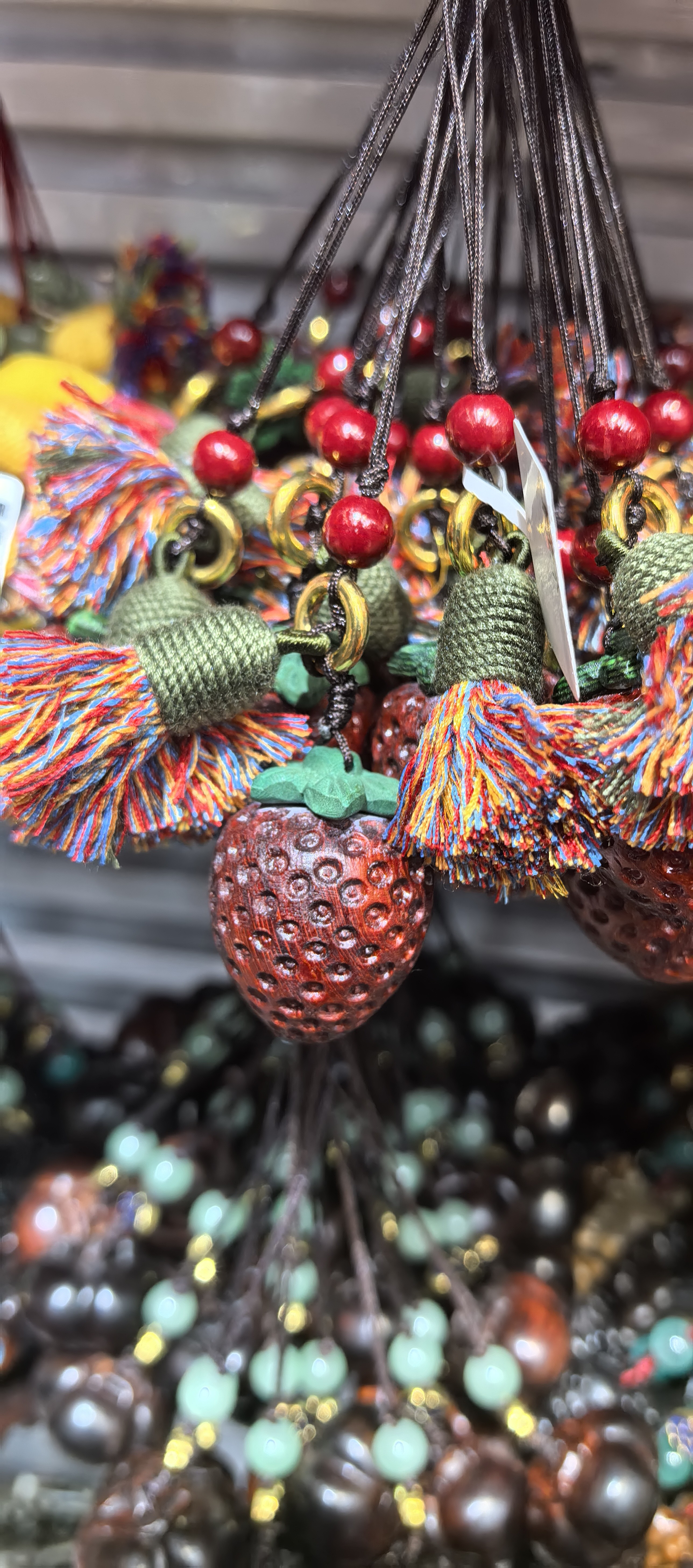 工艺品礼品手工艺品木质雕刻实木工艺品家居装饰赠品居家小吊饰，包包，钥匙扣吊饰木制品白底实物图