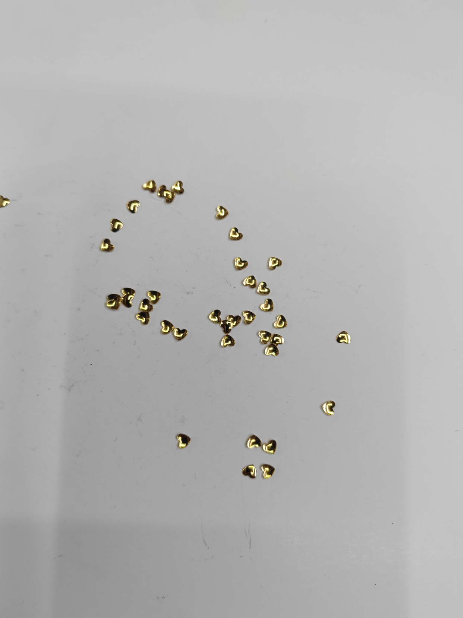 主要经营戒指手链耳环头饰手链耳环等铜配件产品图