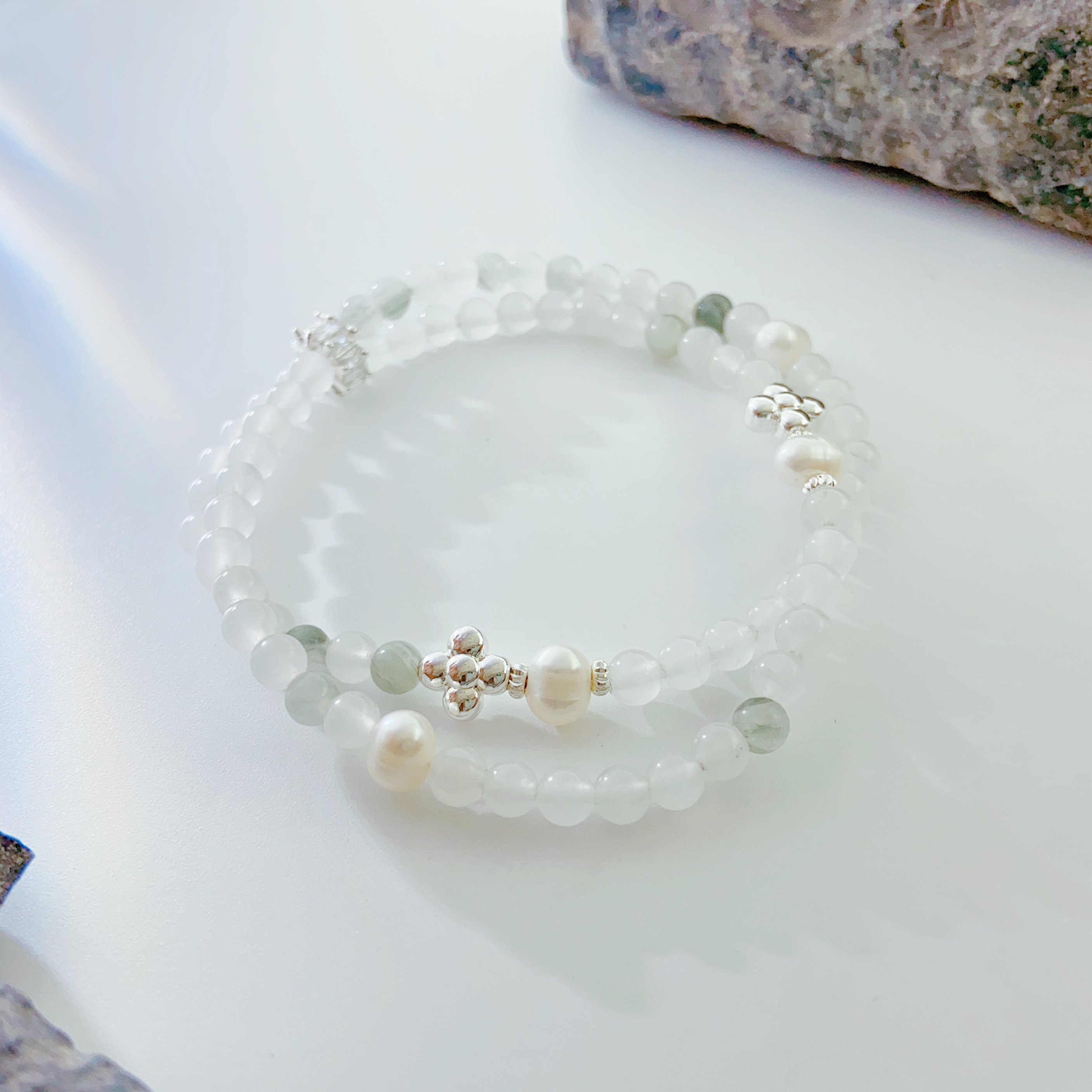 A Natural Baroque Irregular Pearl Bracelet, A Women's Light Luxury Style In Ins Design, A Pair Of Best Friends, Suitable For Women To Wear Daily details Picture