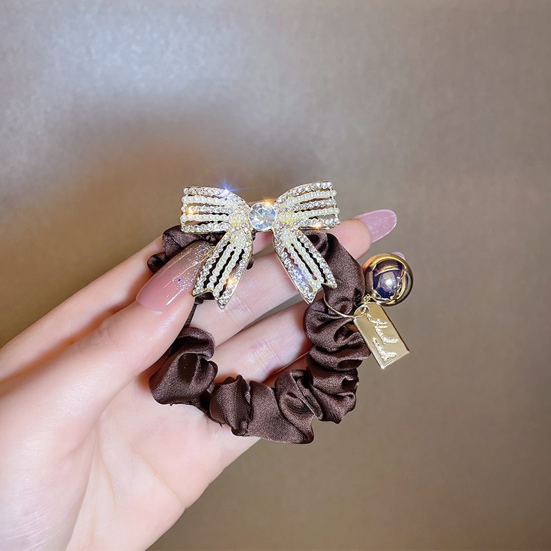 Wholesale of the 2025 new high-end pearl full diamond bow hair band, hair tie, hair bun, hair band and headwear detail image 7