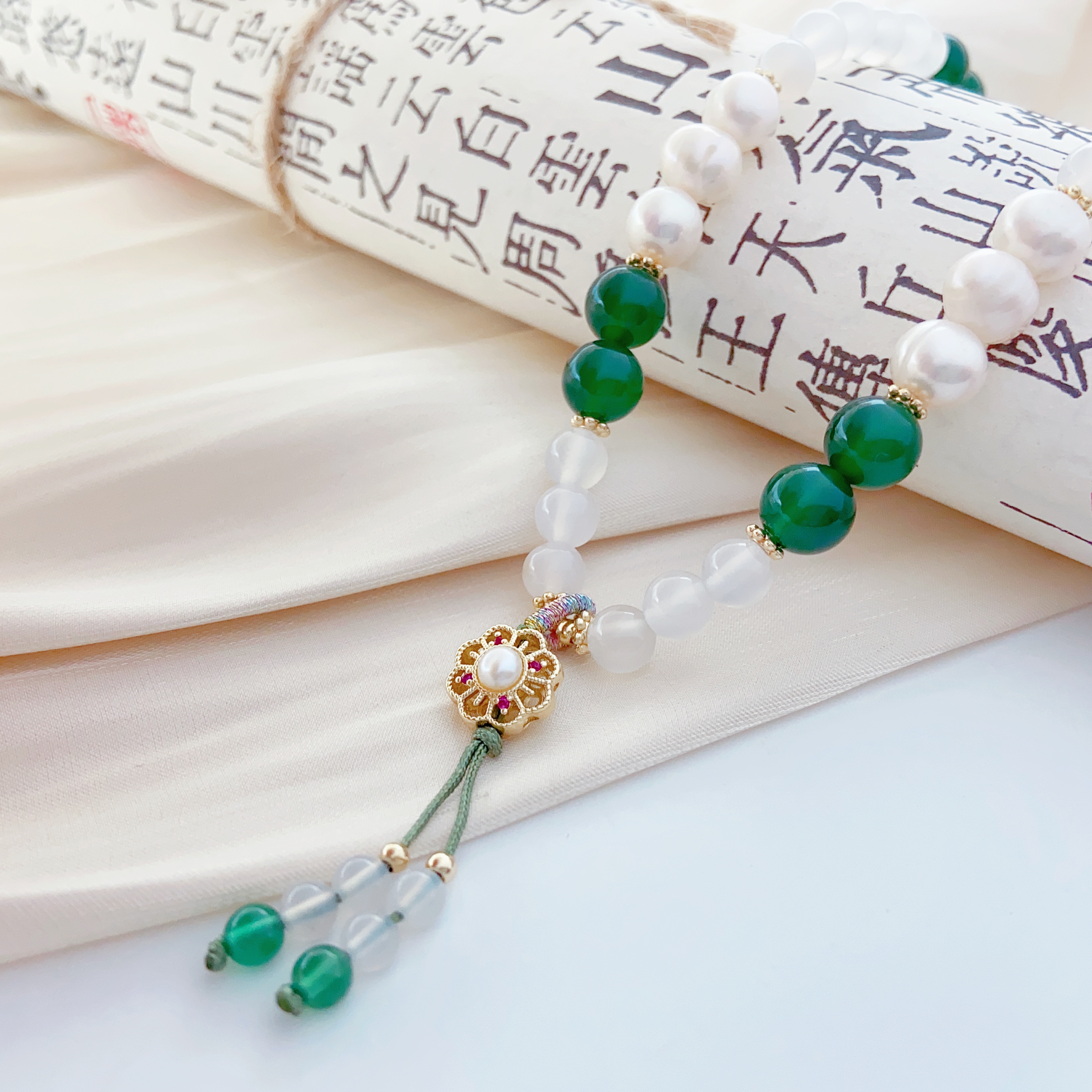 Natural freshwater pearl bracelet, women's fashion bracelet, high-end accessory bracelet wholesale, suitable for daily wear, parties and banquets Specification image