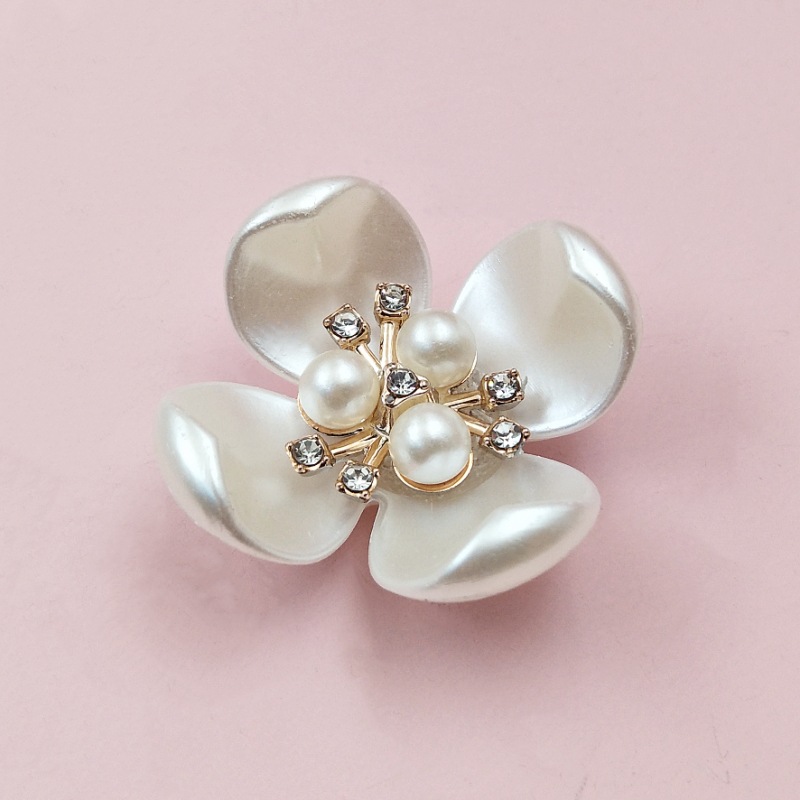 Handmade diy ancient costume bride folding fan plastic imitation pearl flower three-dimensional flower pearl inlaid diamond jewelry accessories Item Picture