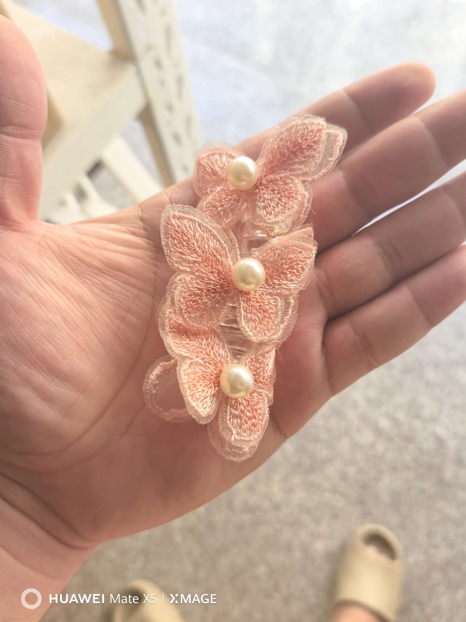 可爱水钻BB夹泡芙花发饰儿童夏季抓夹滴油头饰配件儿童蝴蝶马尾