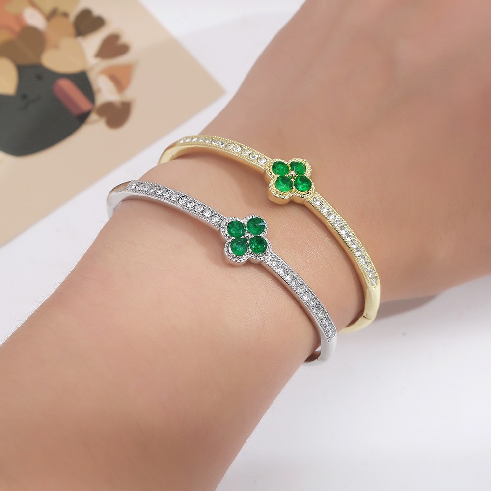 跨境热卖镶钻绿钻四叶草手镯女复古高级感开口手环时尚简约手镯饰