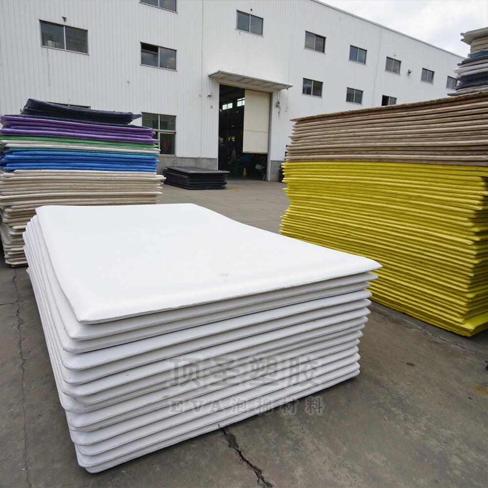 eva料板/尼龙充气袋/防盗扣亚克力吊牌/纸箱护角/海绵方块棉产品图