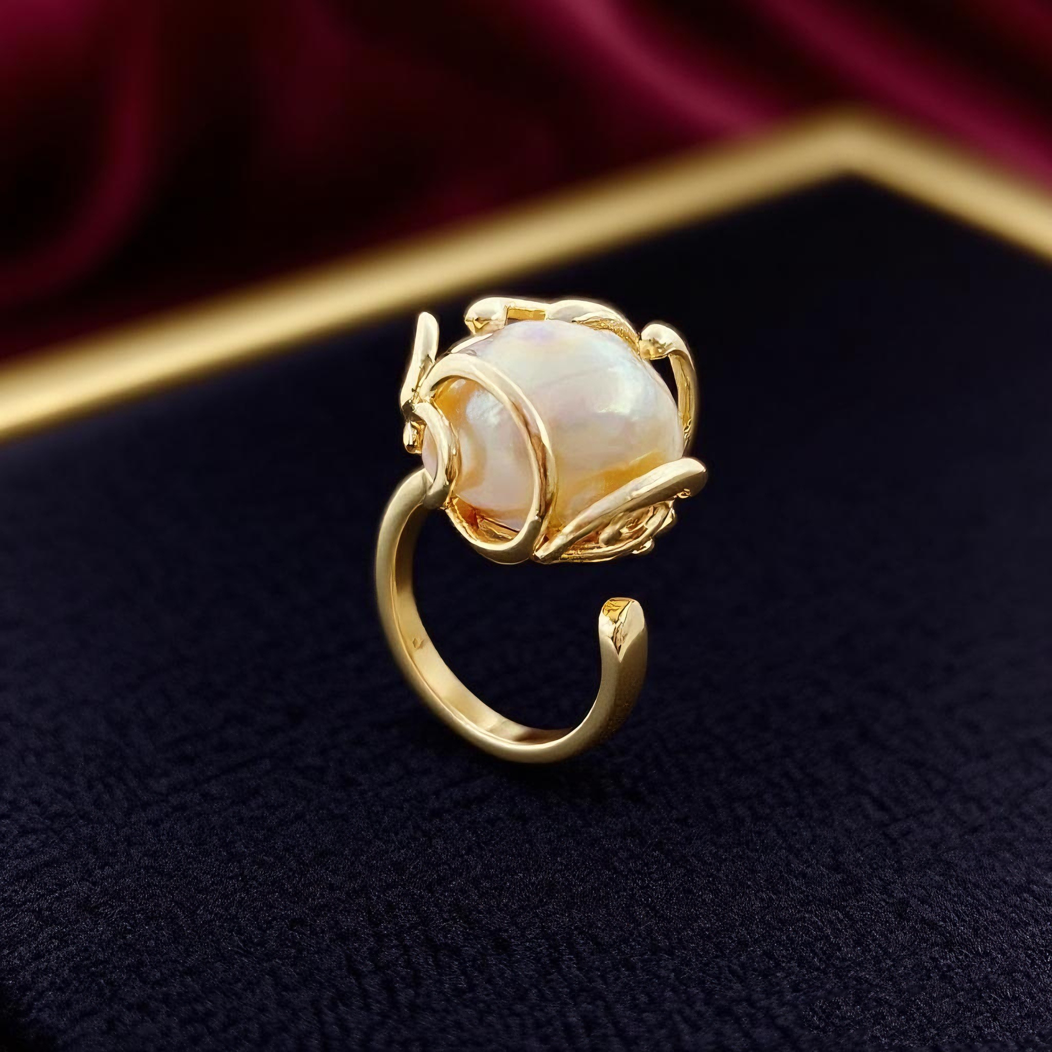 This pink and sweet freshwater pearl ring features a fashionable and sweet female Internet celebrity style. It is a personalized decorative ring suitable for daily wear Specification image