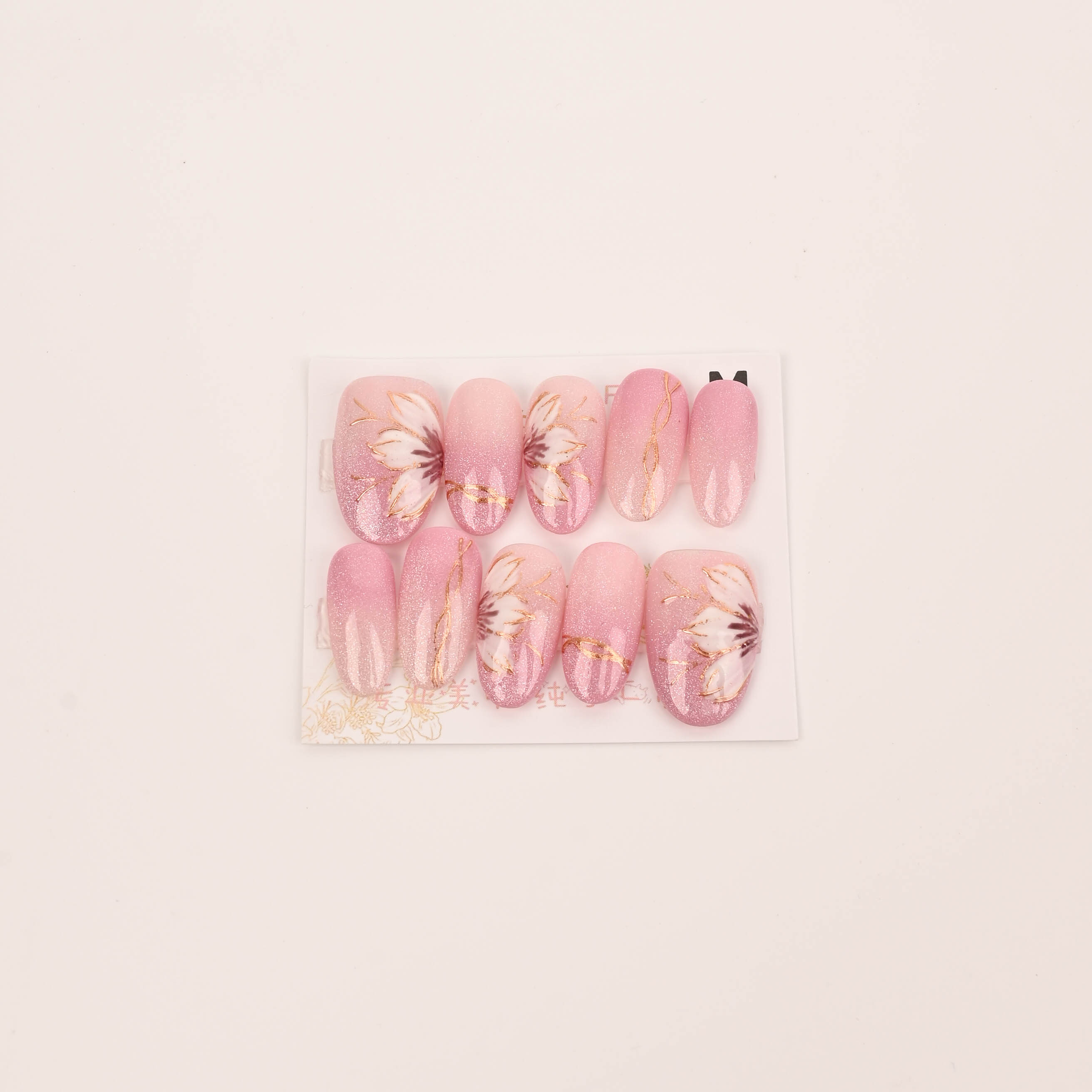 猫眼鎏金杏仁型穿戴甲彩绘花朵金色渐变美甲贴片甲片现货批发混批产品图