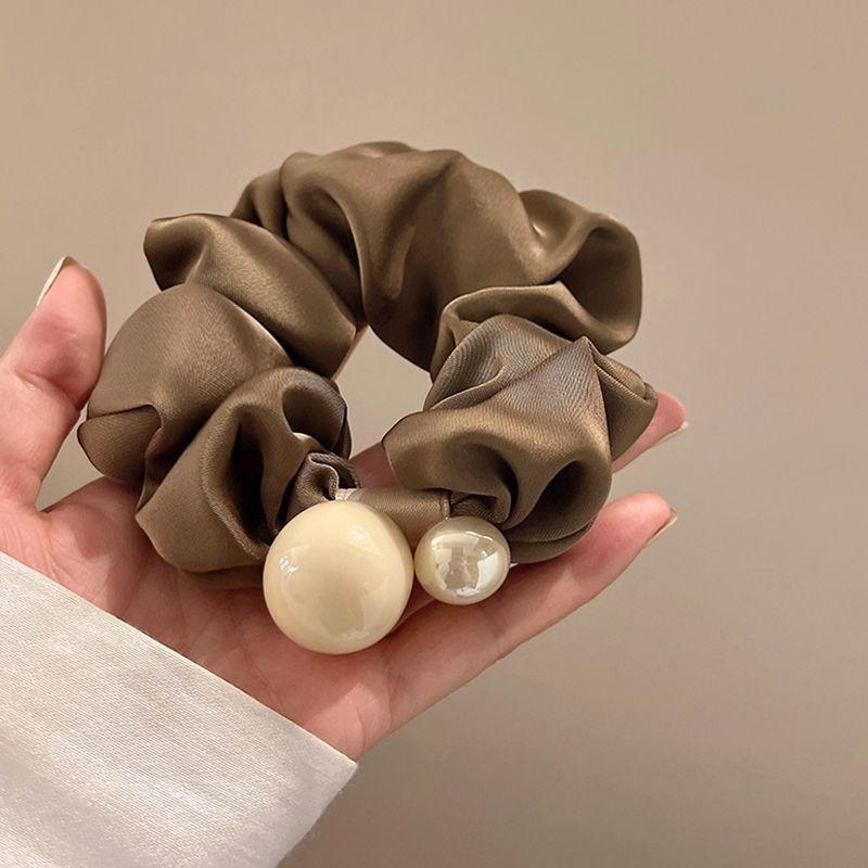 French retro pearl large intestine hair tie headband, feminine and high-end style, satin hair tie, bun head rubber band detail image 2