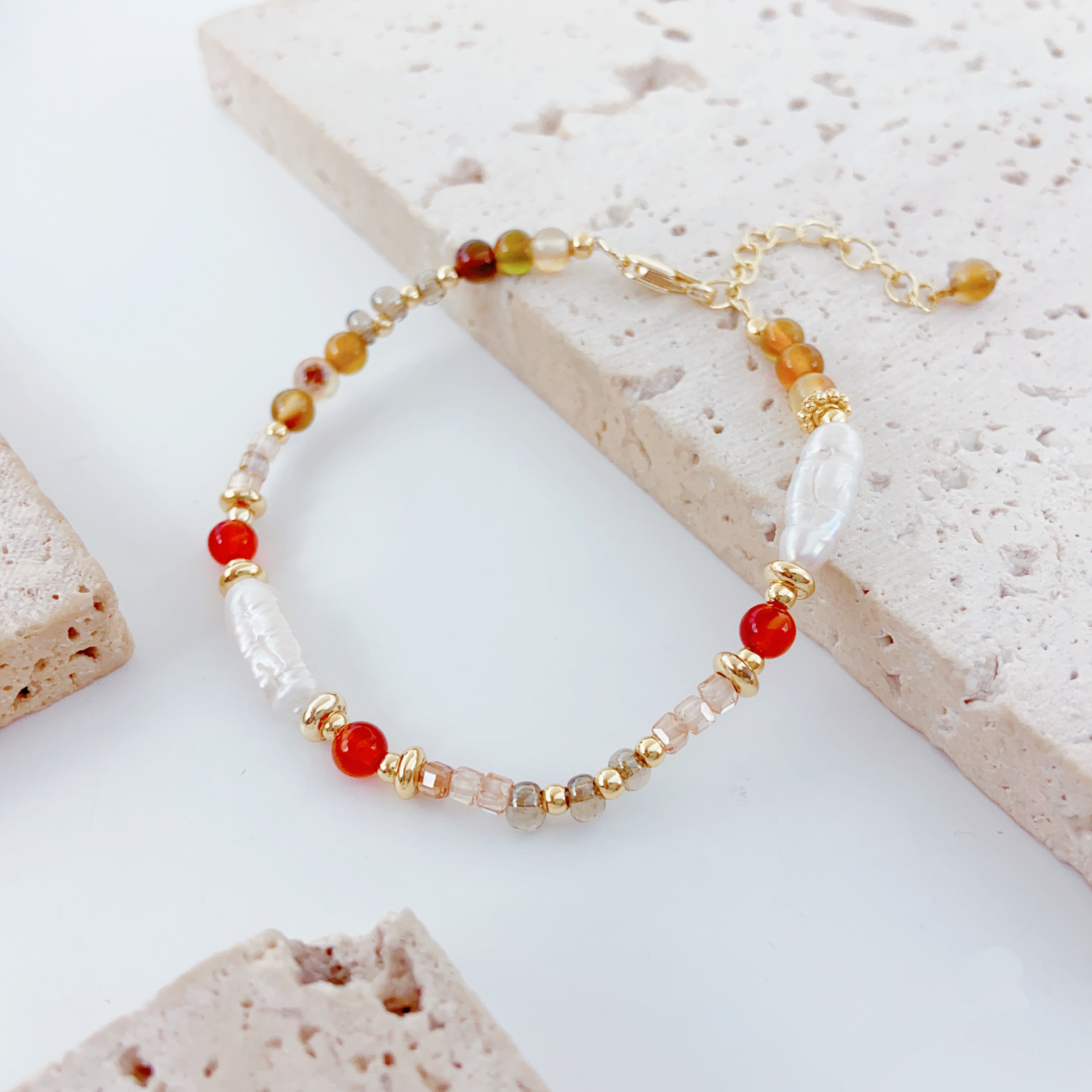 Natural Freshwater Pearl Bracelet Women's Fashion Bracelet, High-End And Personalized Accessory Bracelet Wholesale, Suitable For Daily Wear, Parties And Banquets Application Scenario