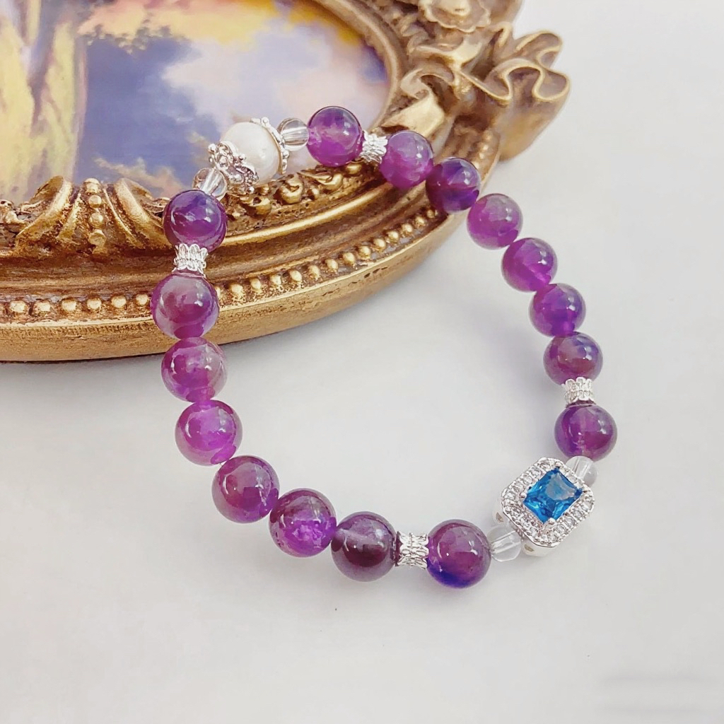 A fashionable pearl bracelet, a natural Baroque irregular pearl bracelet, a women's light luxury bracelet