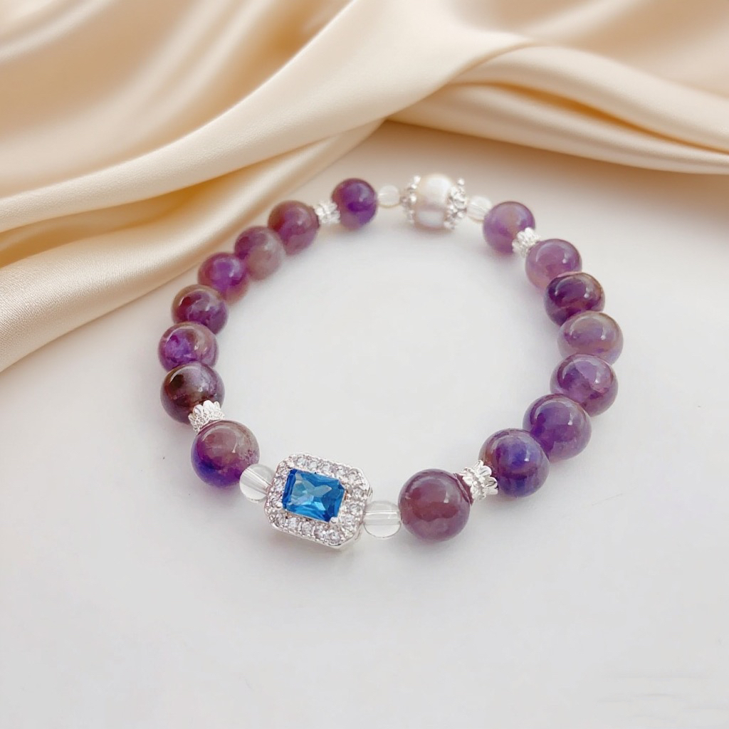 A fashionable pearl bracelet, a natural Baroque irregular pearl bracelet, a women's light luxury bracelet Item Picture