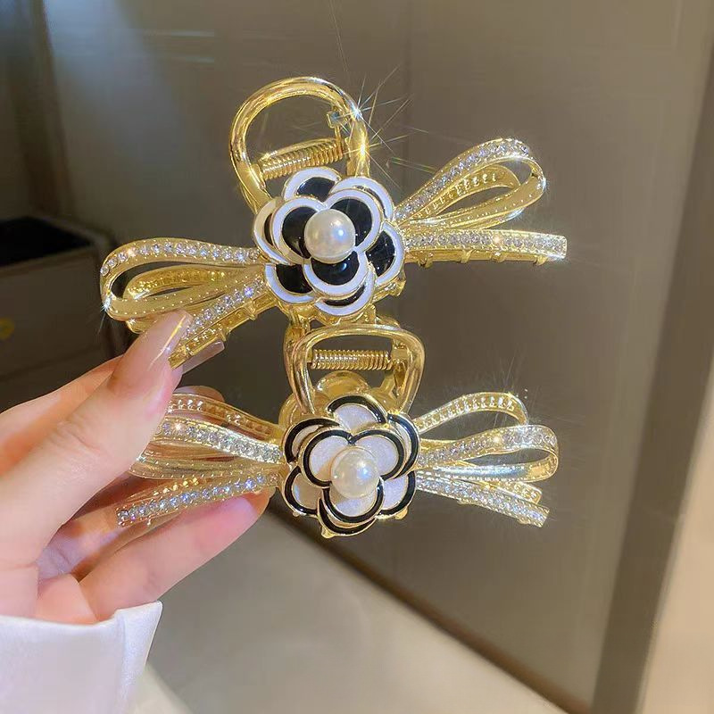 2024 New high-end pearl camellia bow large grabber Cross-border new alloy headwear hairpin Fragrance Grabber details Picture