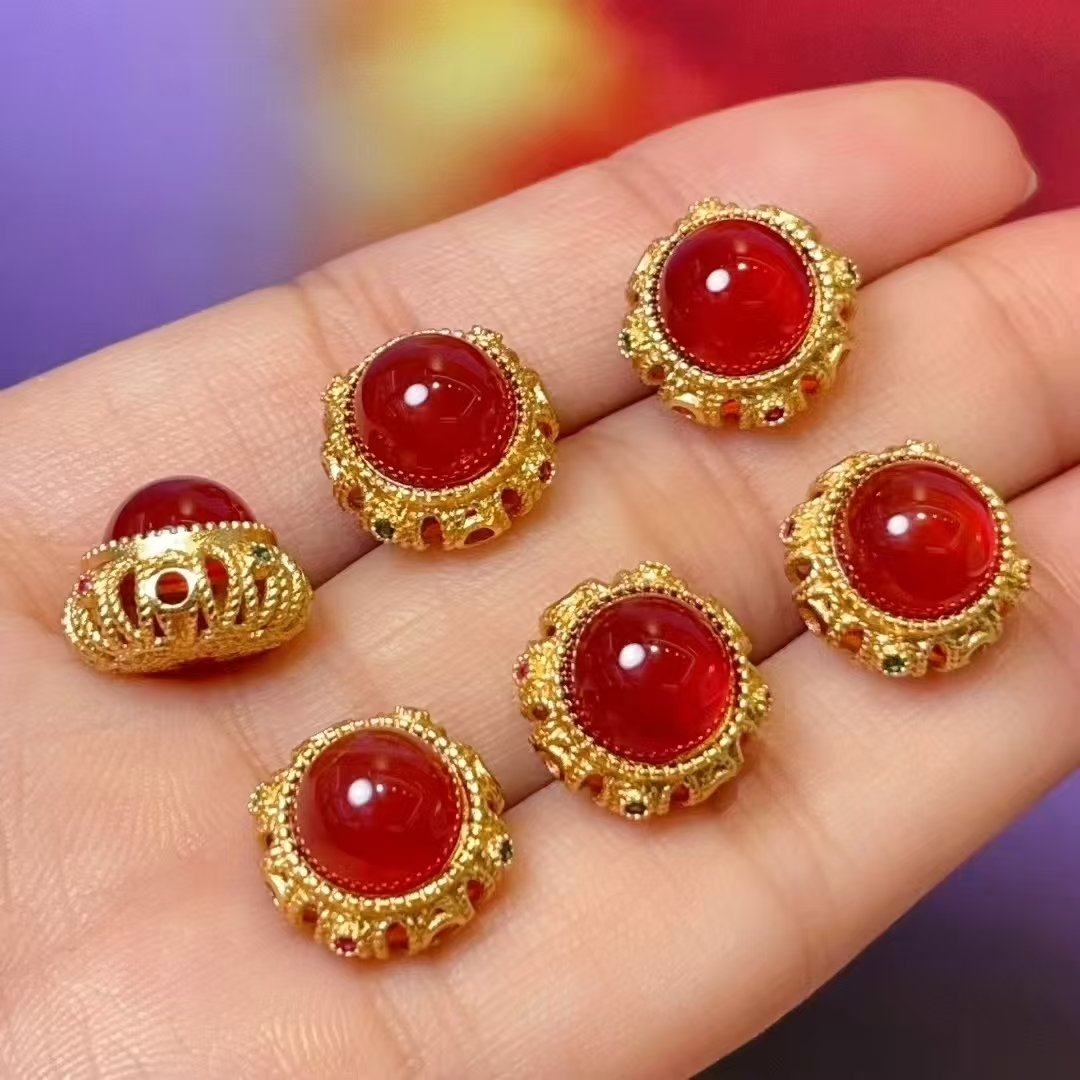 Red agate round straight-hole diy jewelry accessories, crystal accessories, traditional sand gold accessories, copper-plated real gold, high color retention details Picture