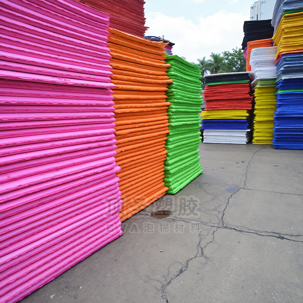 加白加黑eva泡棉片材 普黑普白eva海绵卷材 特黑特白eva泡沫板材