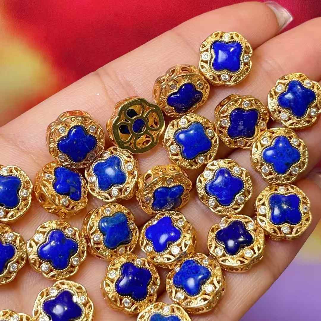 Blue and gold four-leaf clover straight-hole diy jewelry accessories, crystal accessories, traditional sand gold accessories, copper-plated real gold, high color retention details Picture