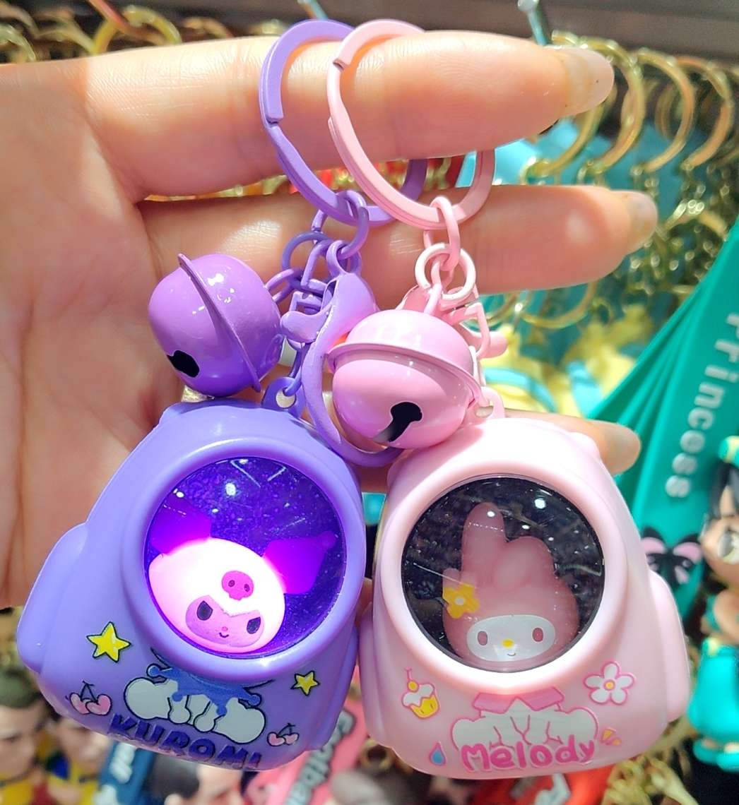 Keychain night light keychain, child's companion keychain Specification image
