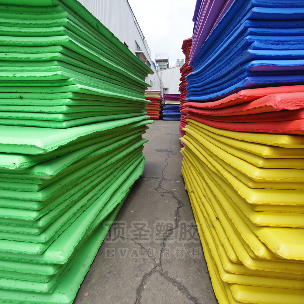 eva料板/尼龙充气袋/防盗扣亚克力吊牌/纸箱护角/海绵方块棉细节图
