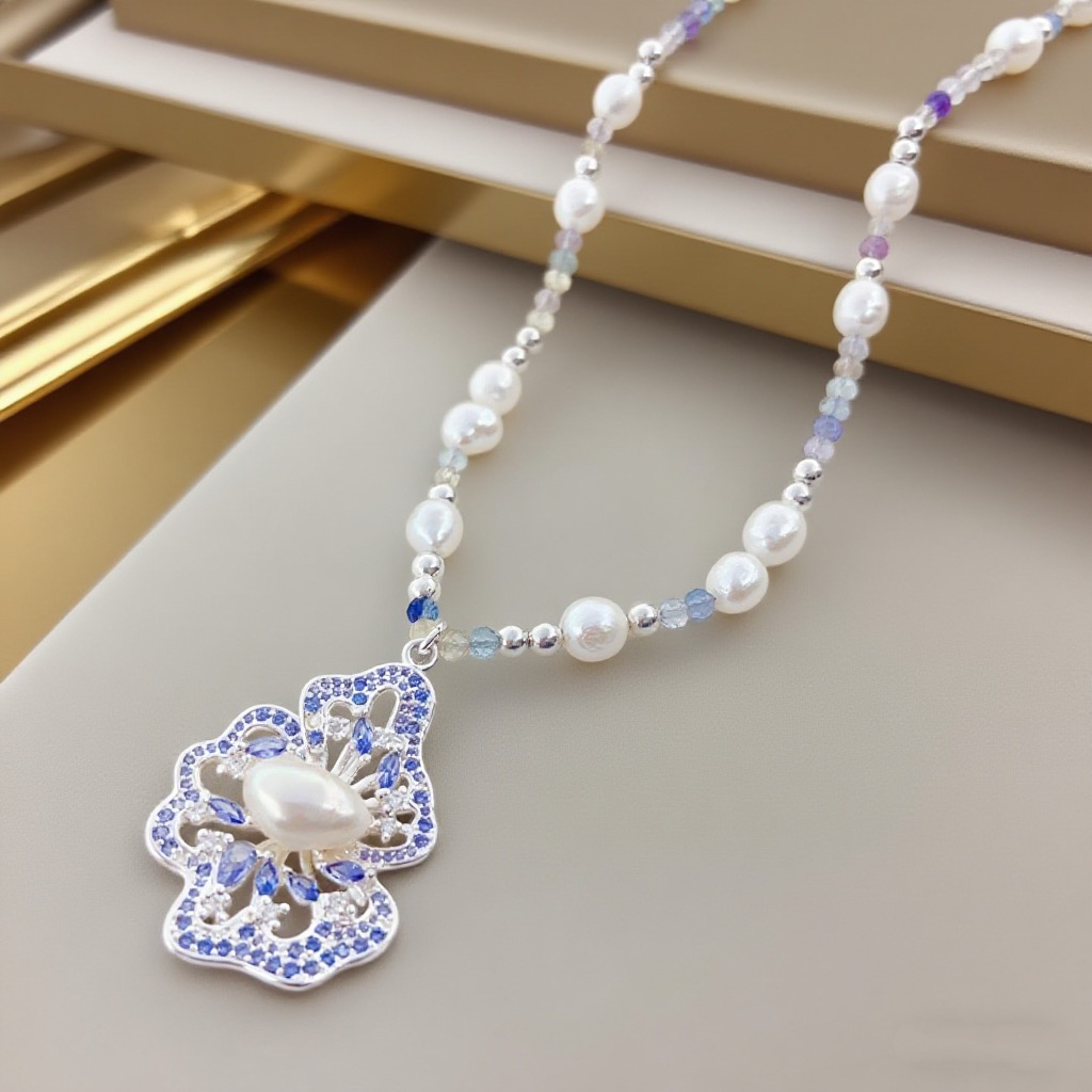 Pearl necklaces are fashionable and versatile. They are trendy jewelry for women and are suitable for daily wear at parties and banquets Application Scenario