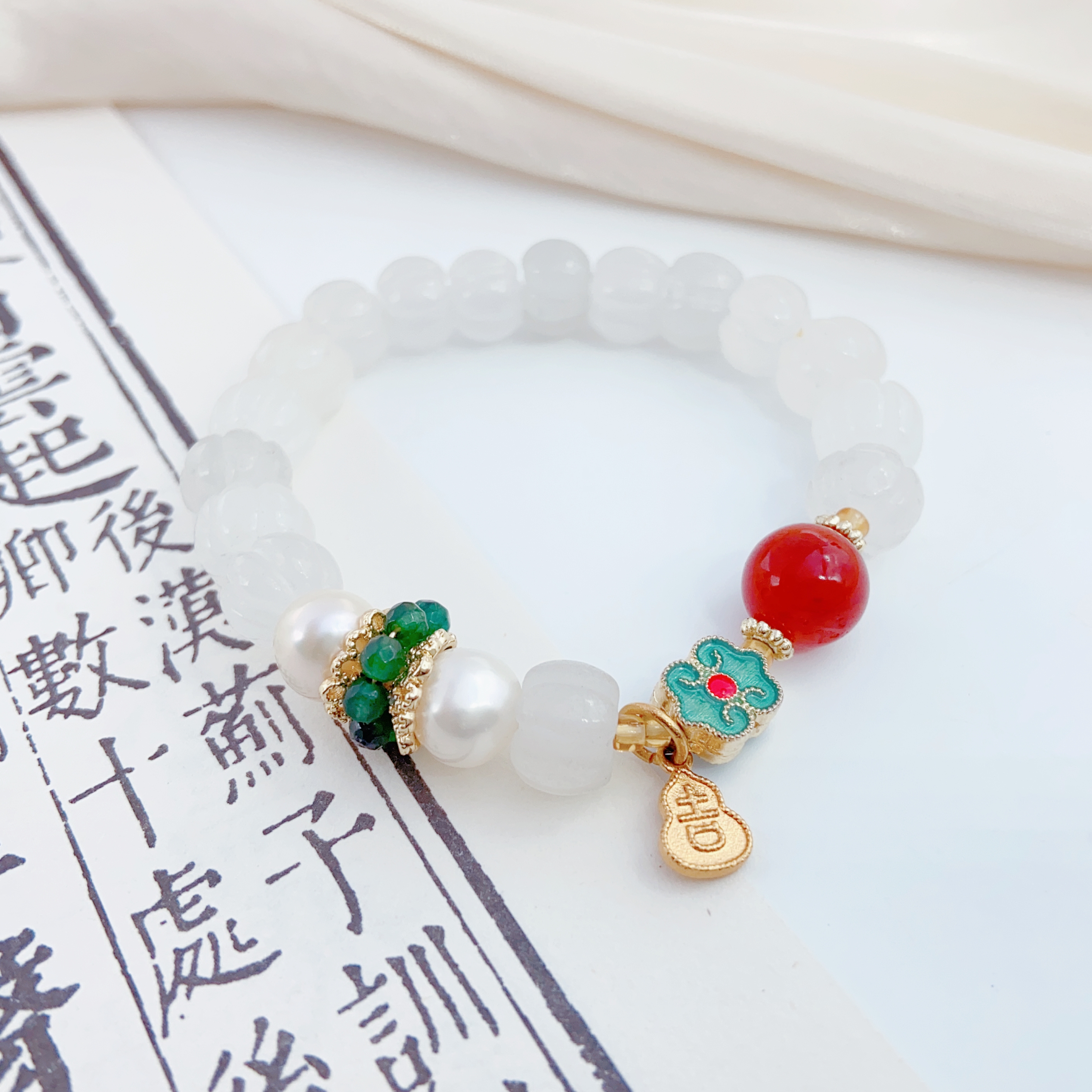 手链/手串/饰品/水晶手链/春雨春两手链细节图