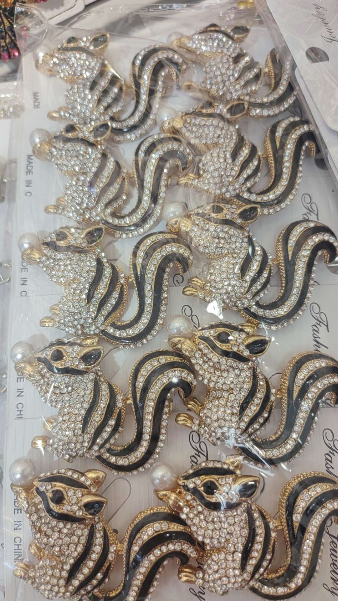 小香风胸针饰品马口铁胸章滴油吧唧个性胸饰时尚百搭女款，3.5胸针胸针胸针胸针胸针