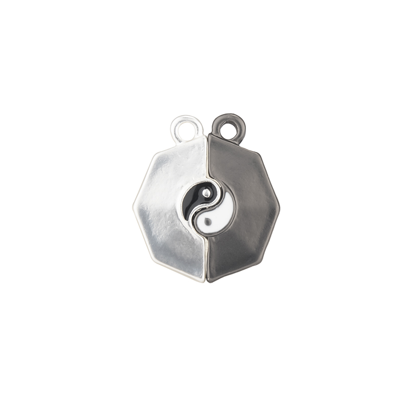Wholesale of magnetic clasp gossip couple bracelets and necklaces Item Picture