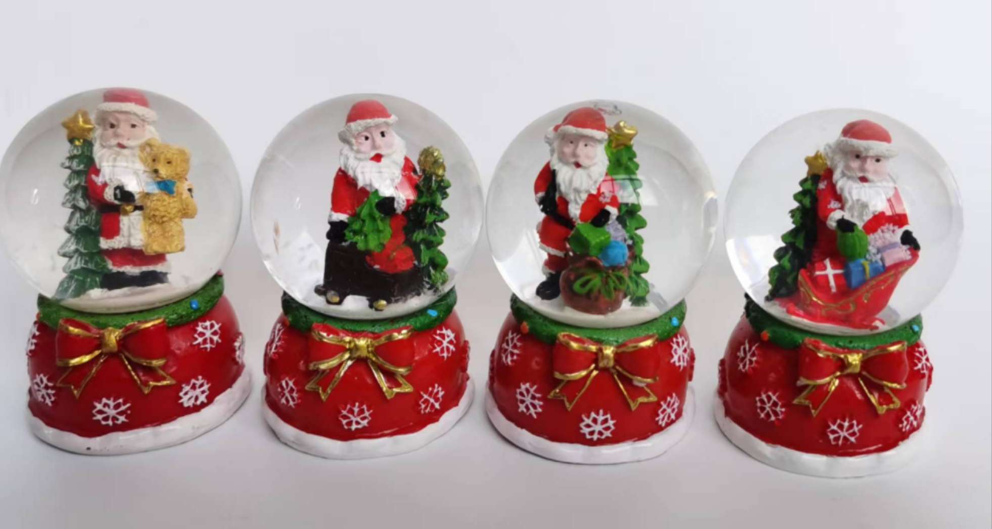 圣诞小水球圣诞老人圣诞树圣诞快乐