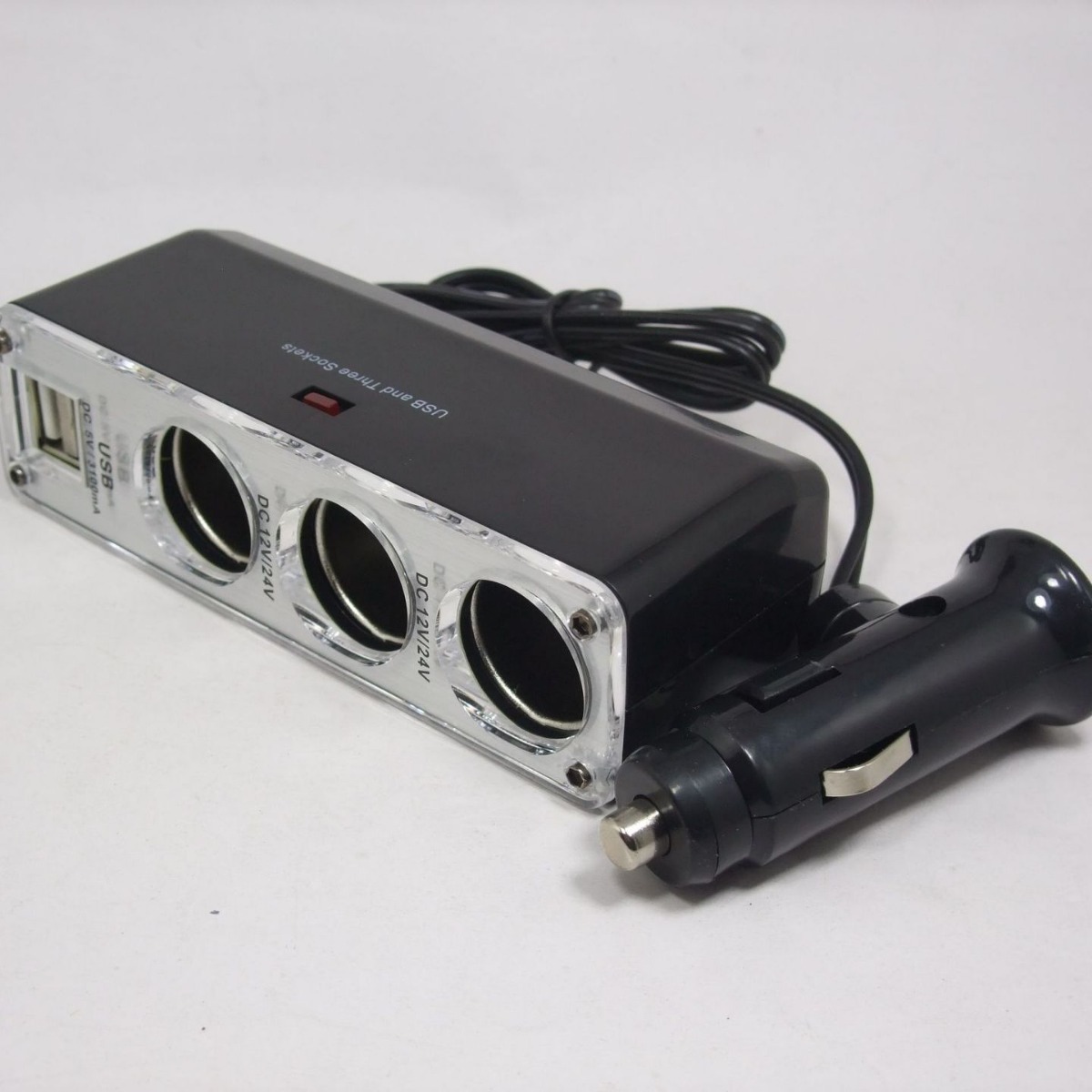 محولات أجهزة شحن مزدوجة USB محمولة على شاحنات محمولة بوحدات توصيل متعددة الوظائف متعددة 3 مقابس متعددة الوظائف وأخرى مقطوعتين للطاقة Item Picture