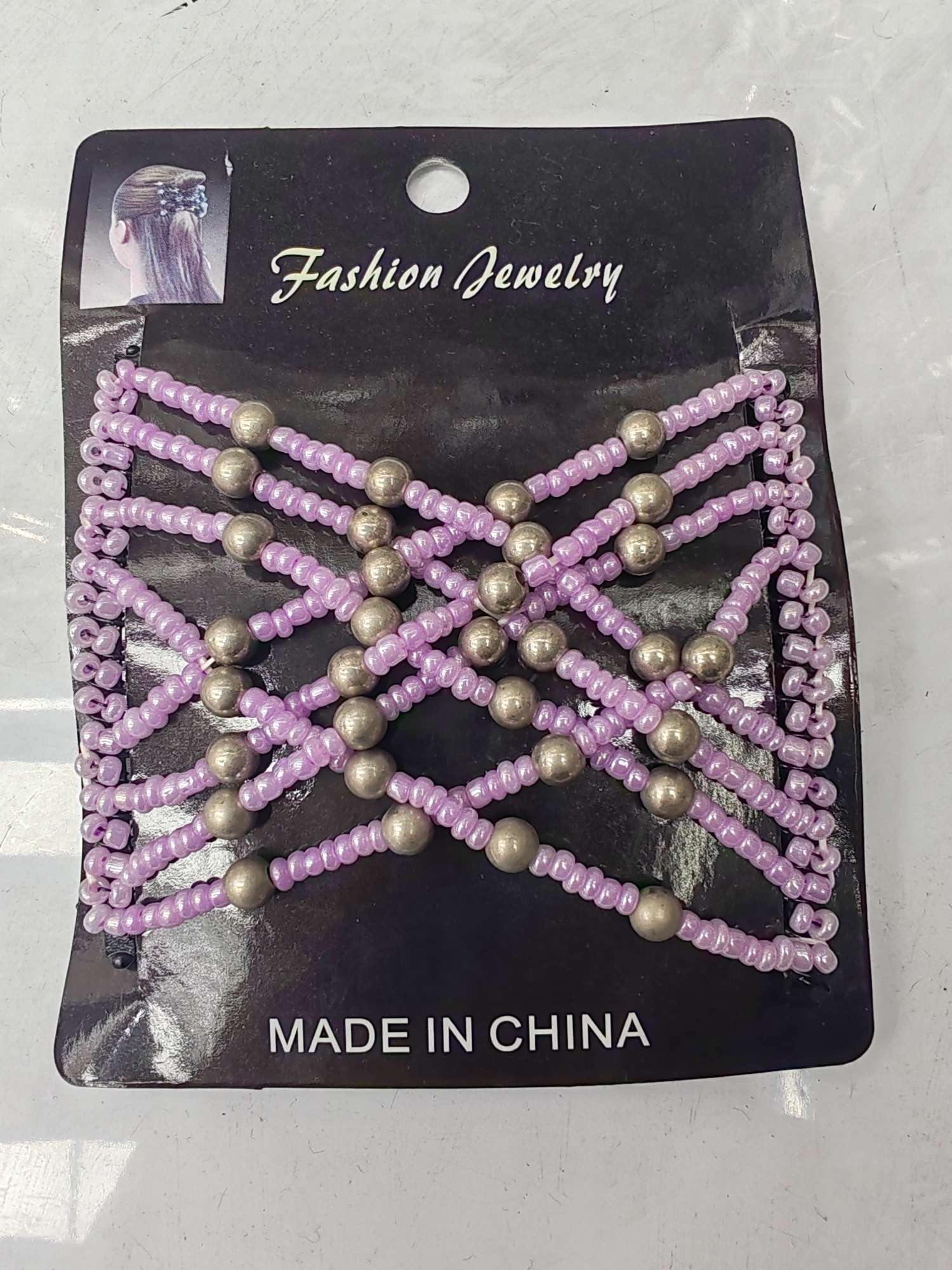 The versatile hair comb, a popular accessory from Europe and America, has swept the world. 600 yuan per piece detail image 3