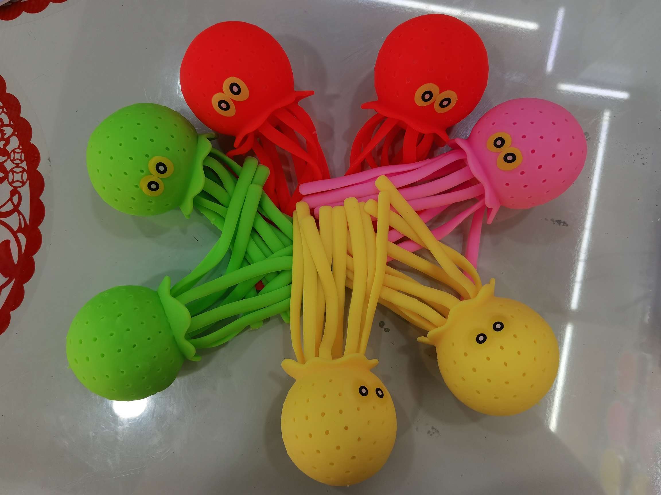 爆款tpr夏日玩水 游泳海滩 挤压减压 章鱼动物造型新款玩具