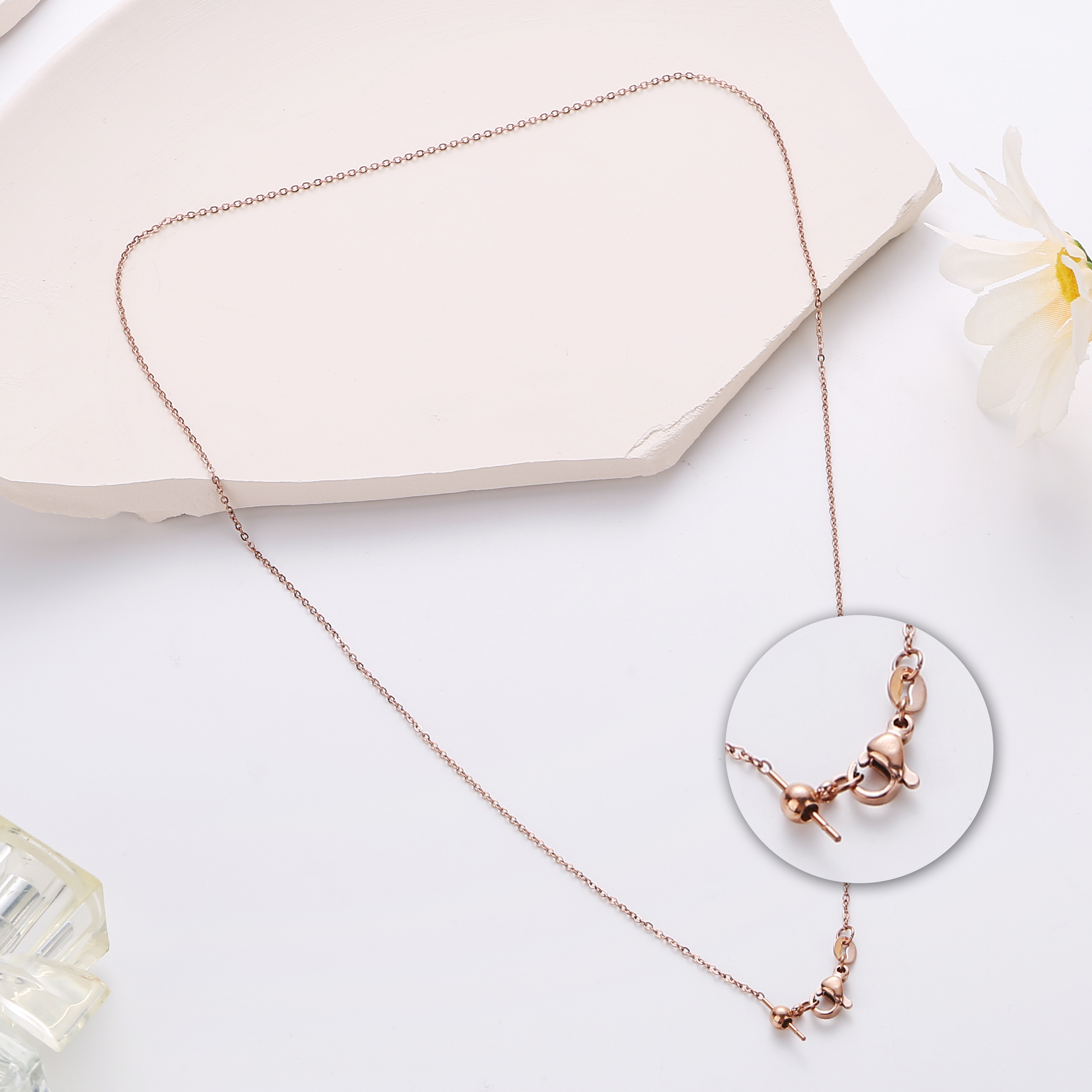 Korean chain S925 K-gold-plated DIY necklace, O-shaped chain, universal pin, adjustable positioning, beaded and collarbone chain Application Scenario