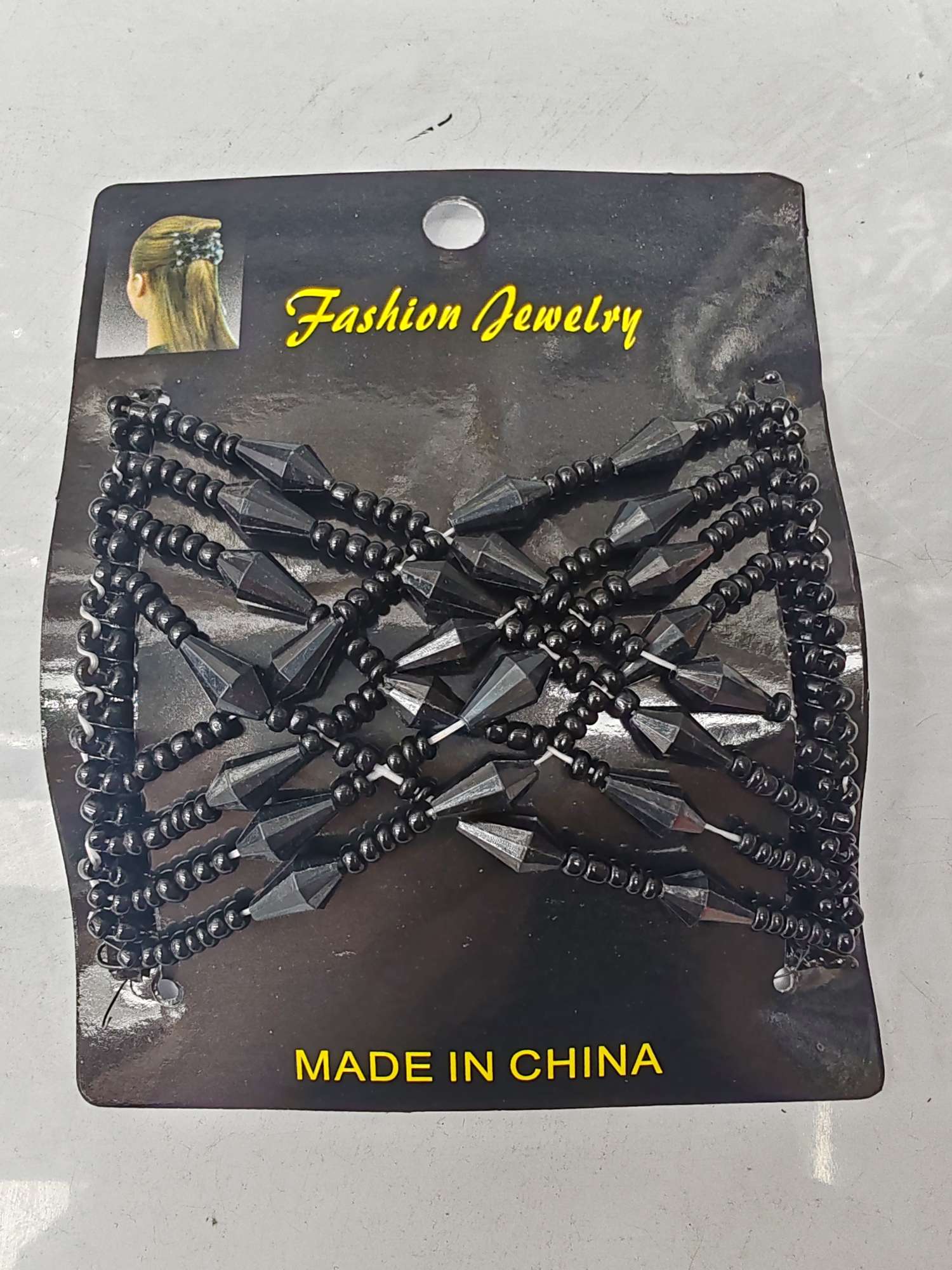 The versatile hair comb, a popular accessory from Europe and America, has swept the world. 600 yuan per piece Specification image