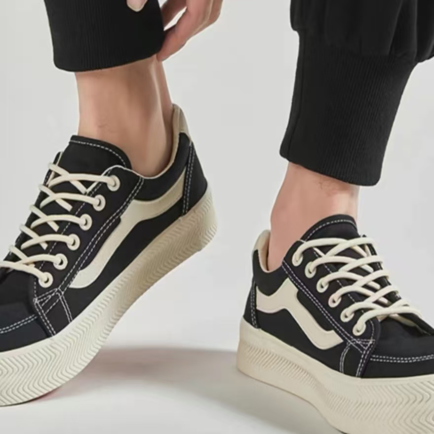 人本女鞋2025年春秋百搭款帆布板鞋