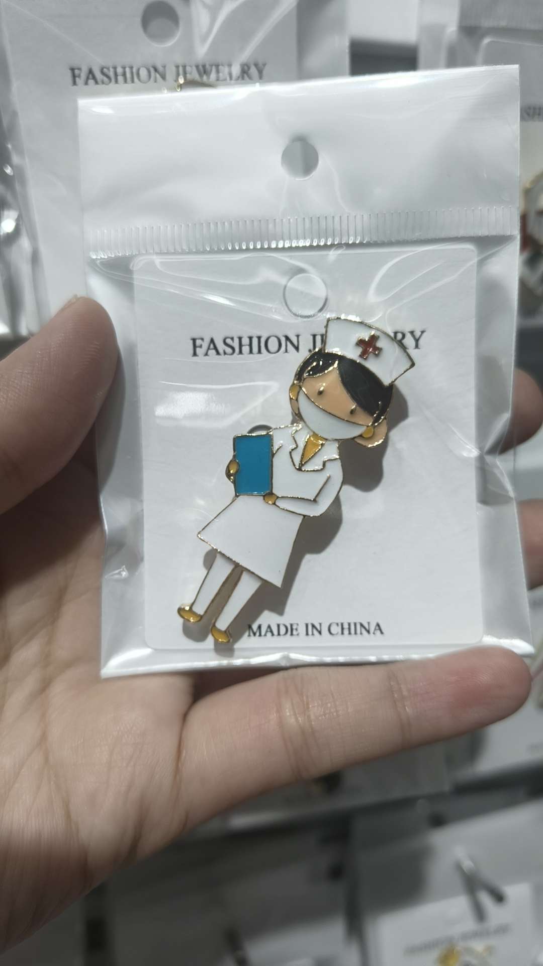 小香风胸针饰品马口铁胸章滴油吧唧个性胸饰时尚百搭女款