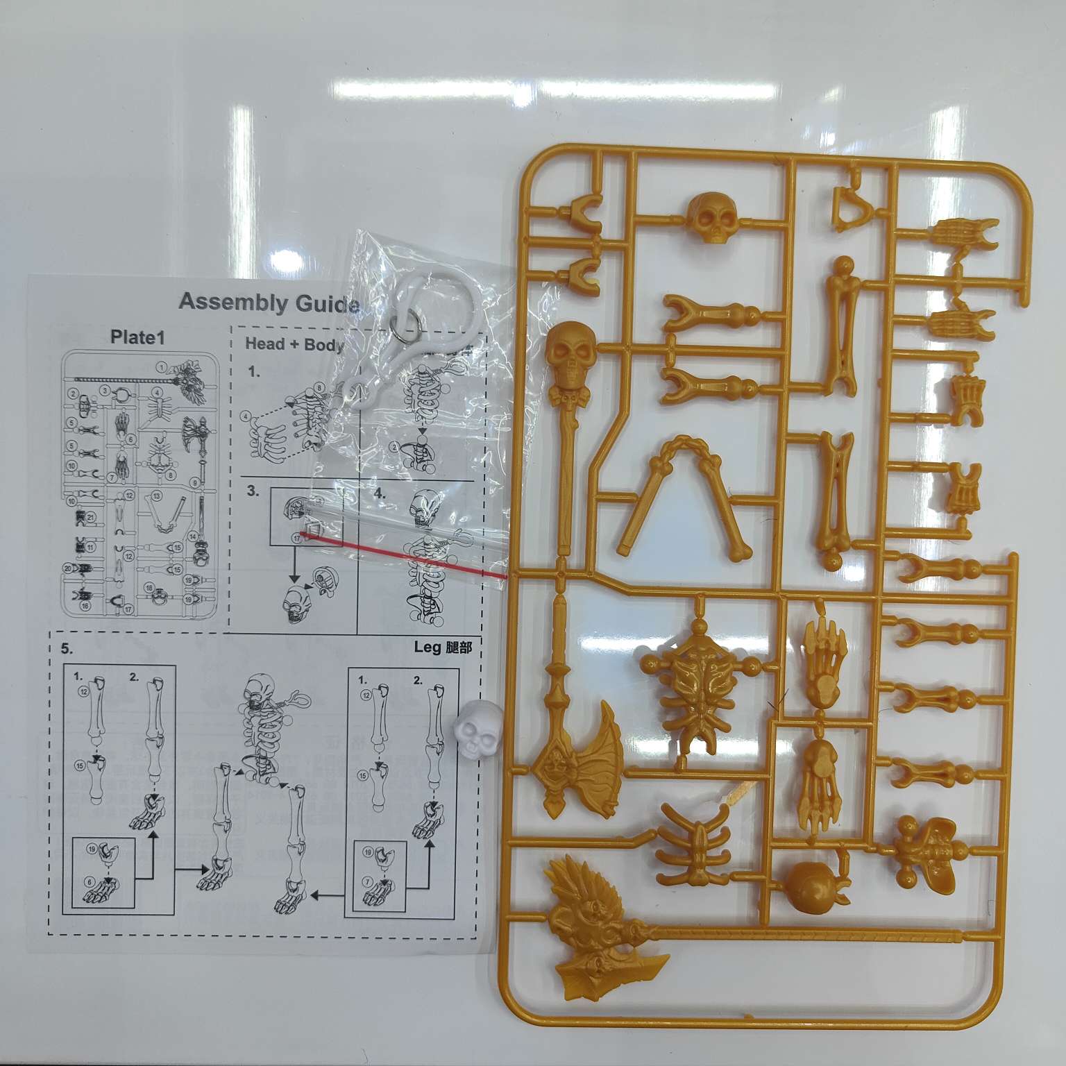 3D printed multi-joint three-dimensional assembly of skull and bone joint figures for any shape, creative and stress-relieving diy desktop ornaments Application Scenario