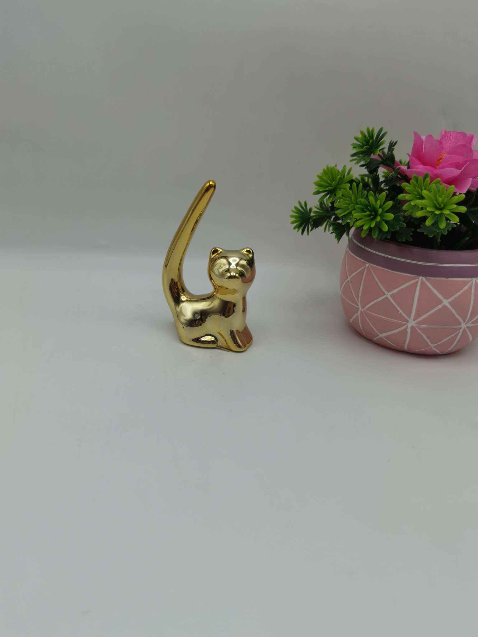 Little cat ceramic handicrafts, small decorative items, furniture decoration, gifts