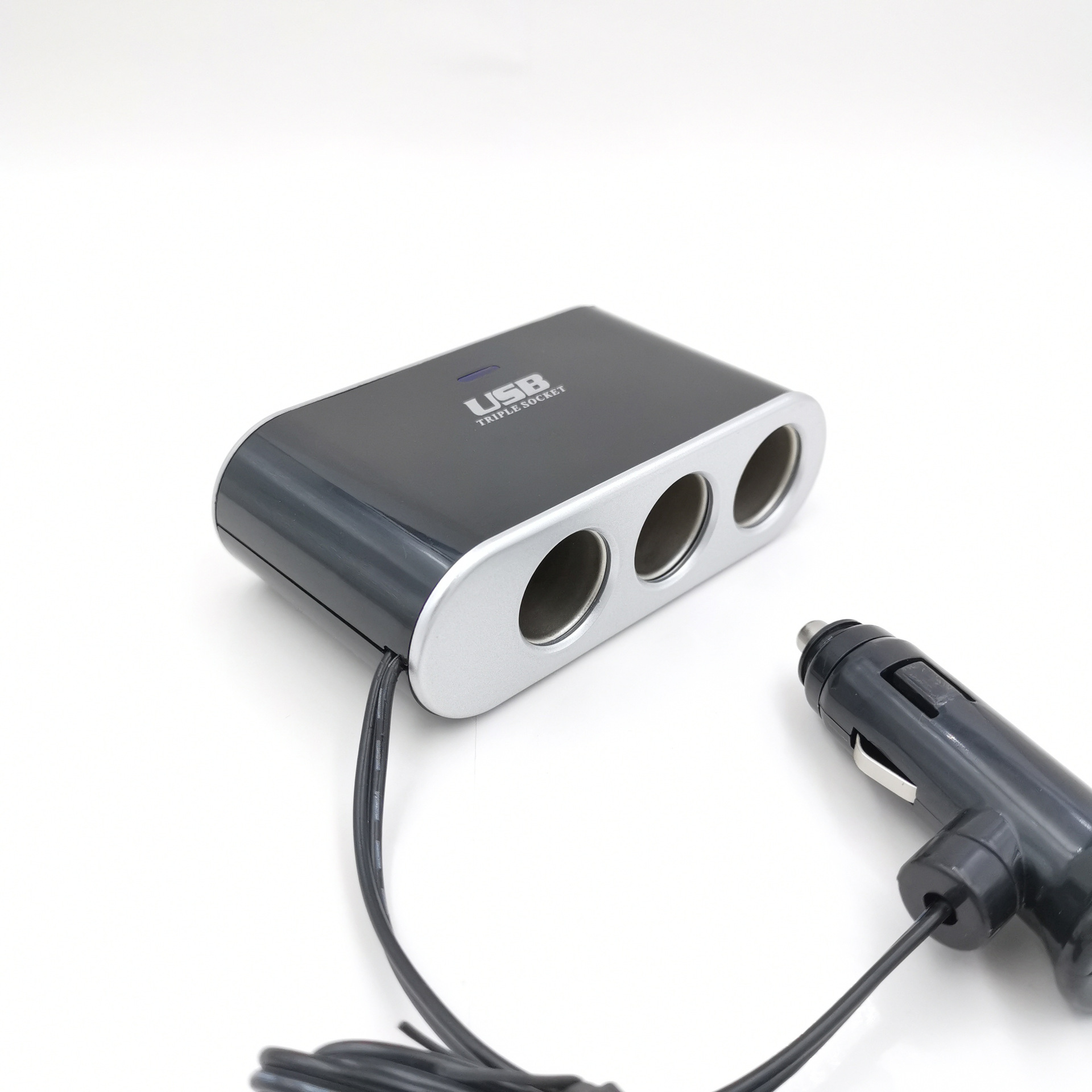 مقبس موزع USB، وهو مقبس متعدد الوظائف يعمل بوقابس السيارات ذات ثلاث وظائف details Picture