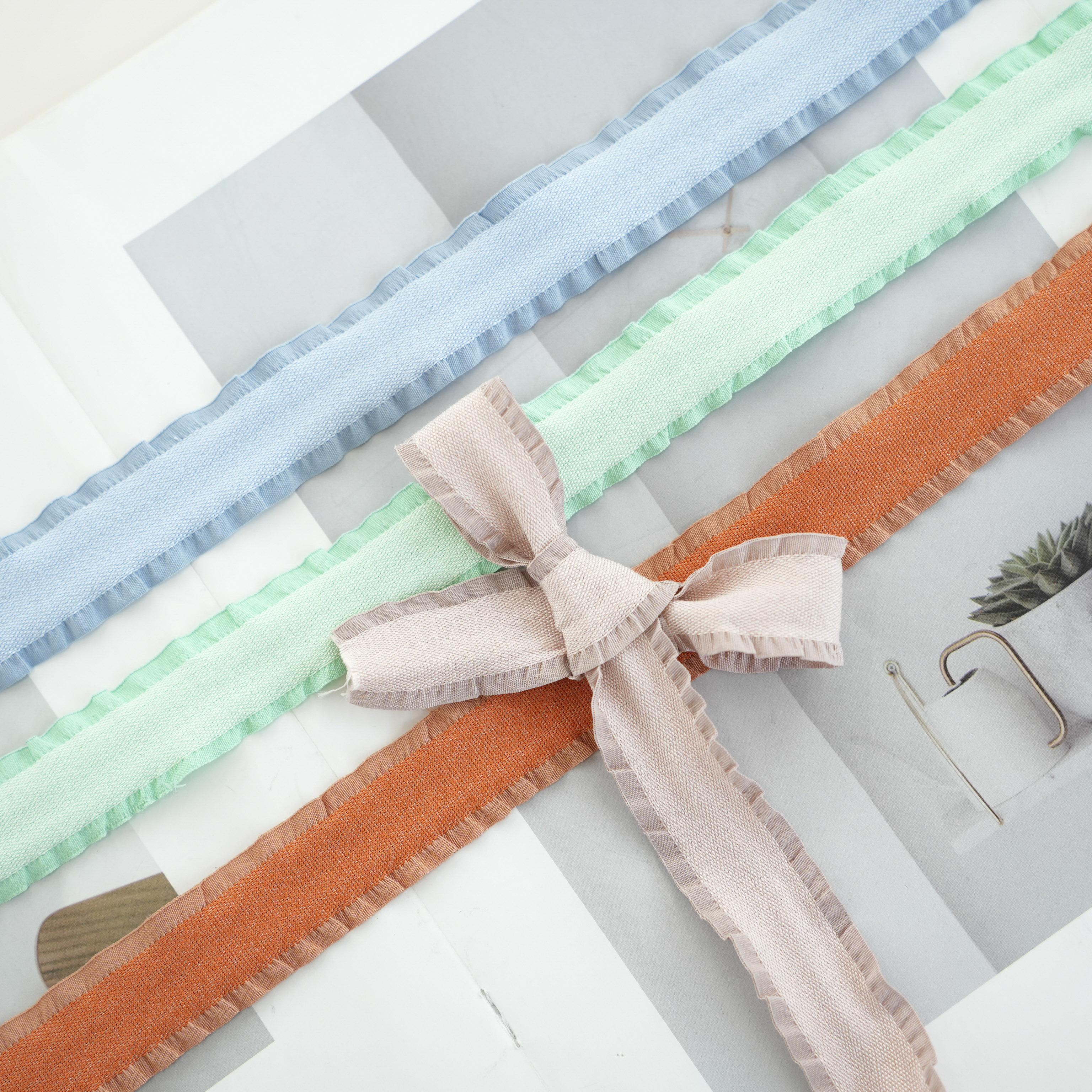 中空荷叶边丝带彩带蝴蝶结头饰发饰DIY材料花束包装服饰辅料织带