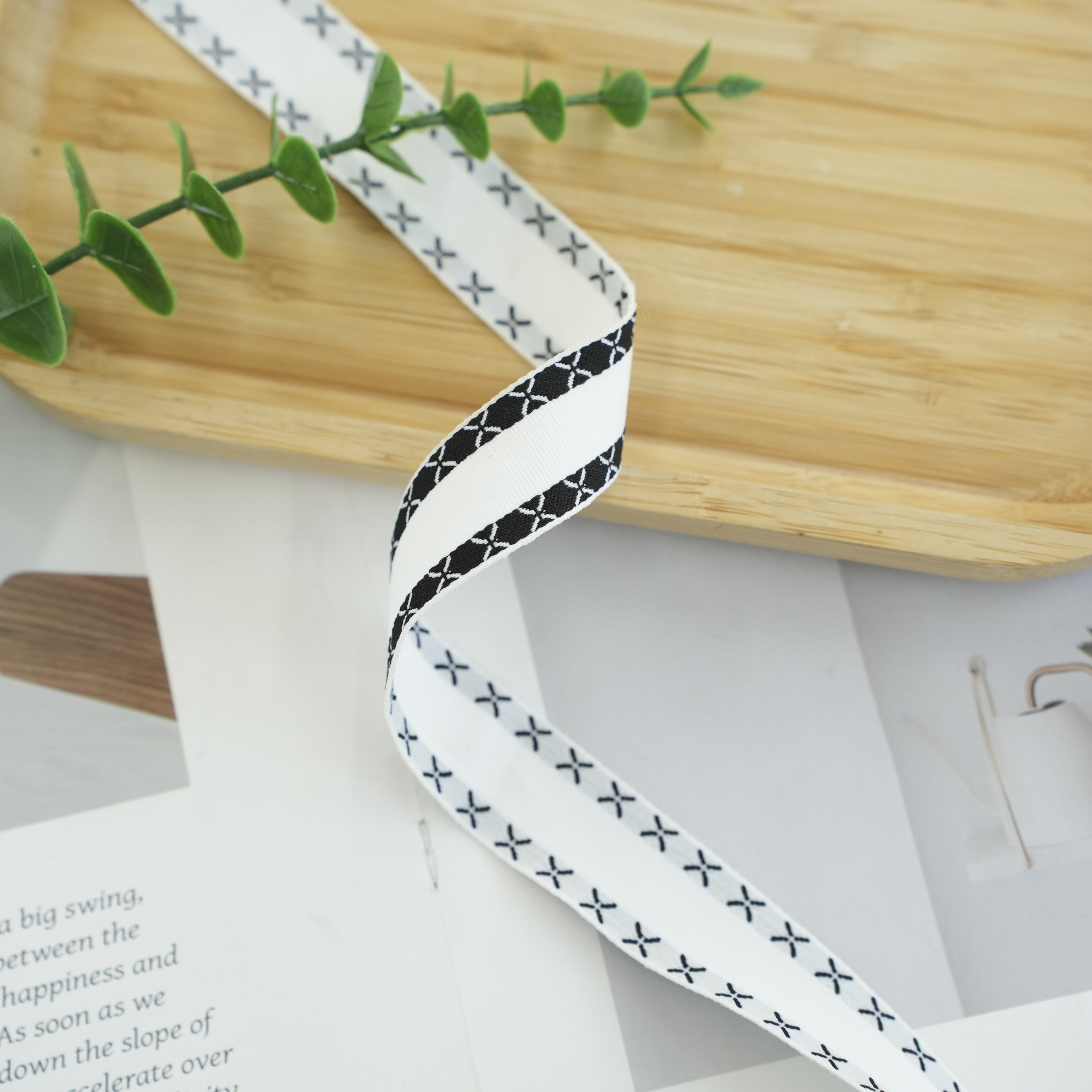 Multi-color jacquard herringbone webbing, DIY decorative clothing, bag accessories, wide webbing handicraft materials Application Scenario